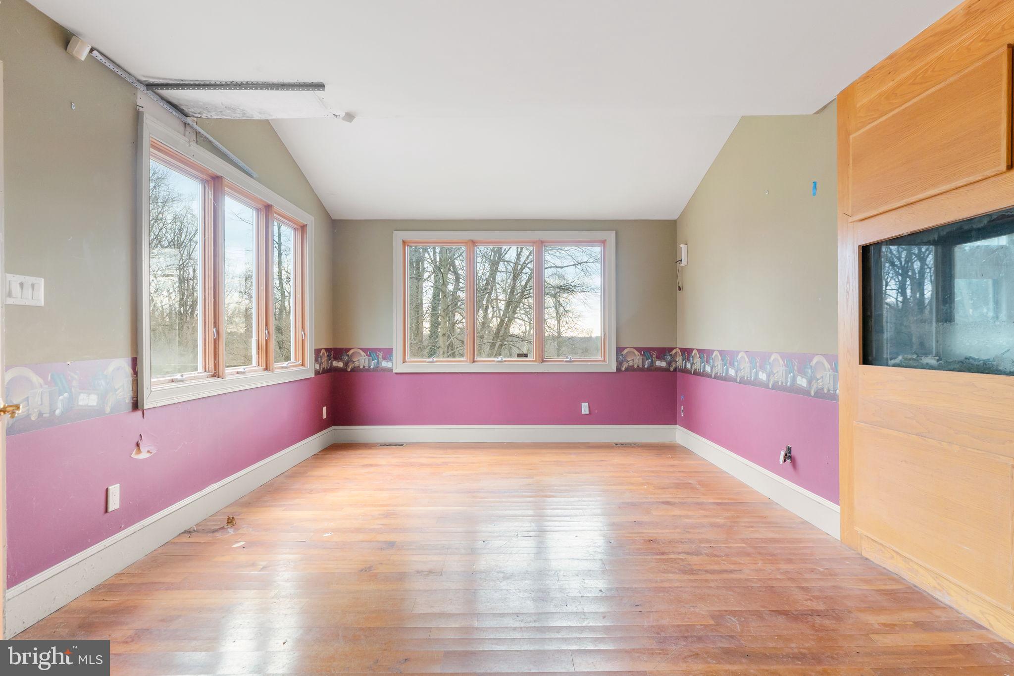 WALNUT RIDGE - Residential