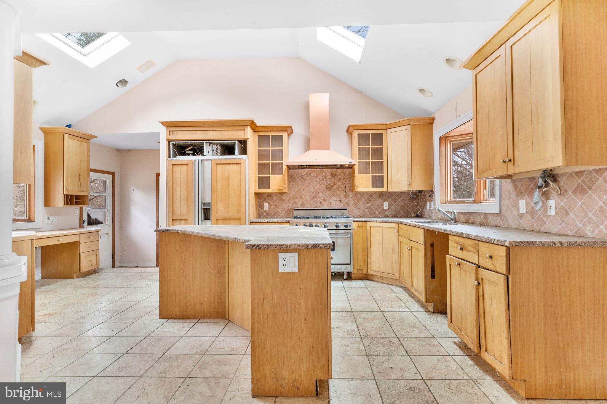 WALNUT RIDGE - Residential