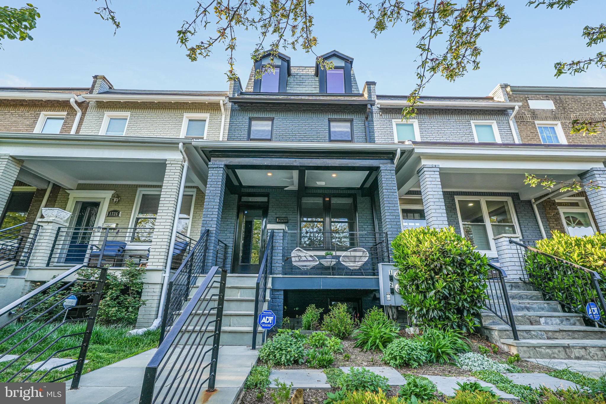 1728 D STREET SE 1