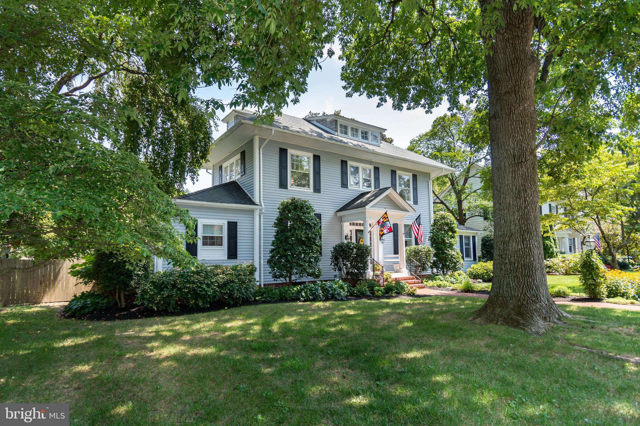 EASTON HISTORIC DISTRICT - Residential