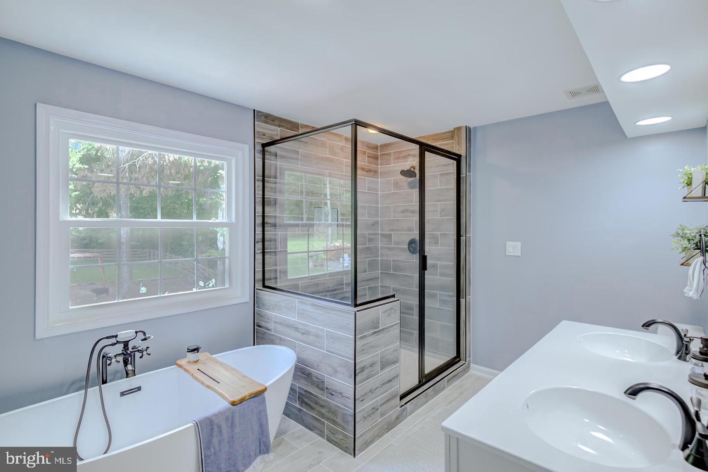 WOODBINE WOODS - Residential