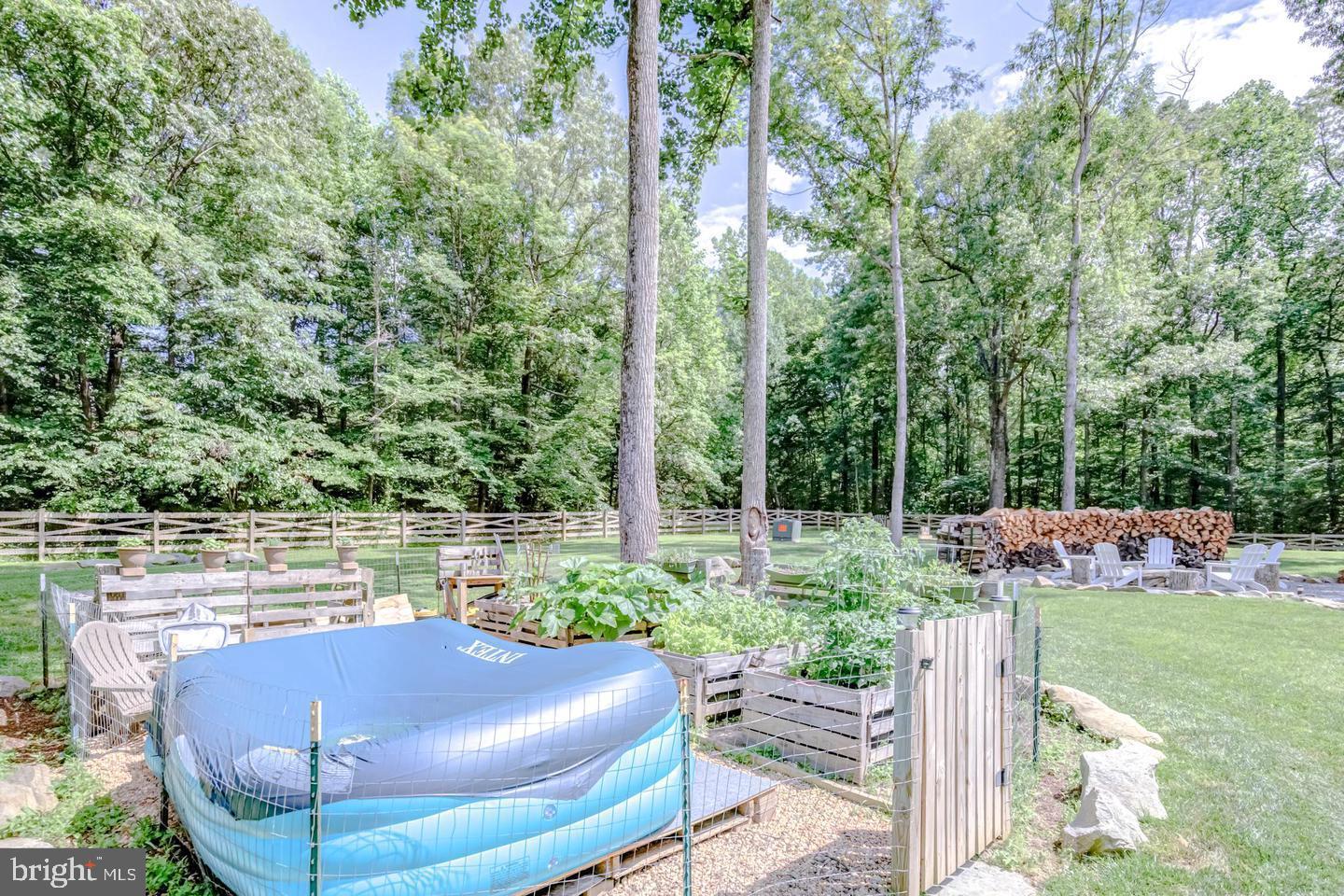 WOODBINE WOODS - Residential