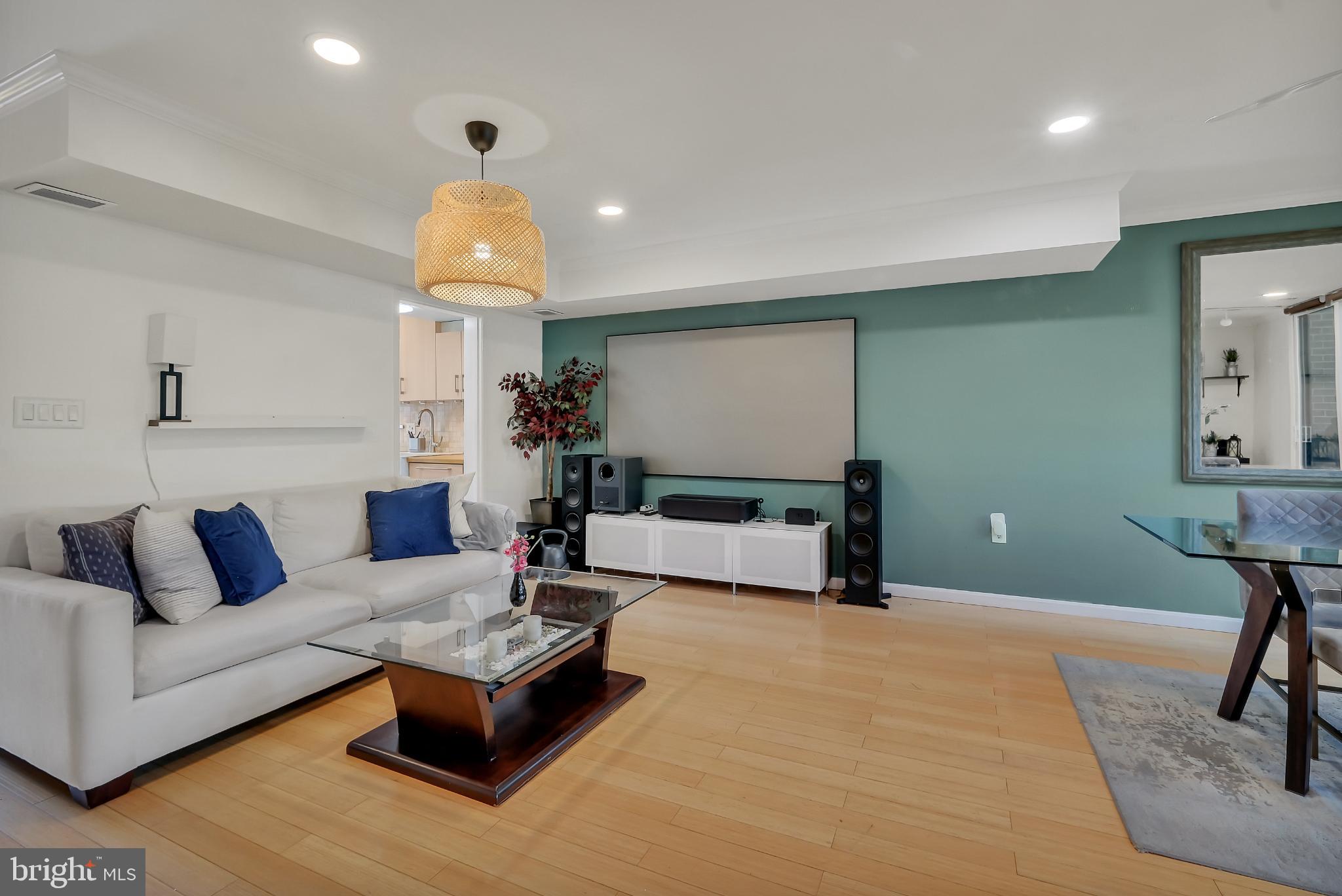 WOODWINDS - Residential