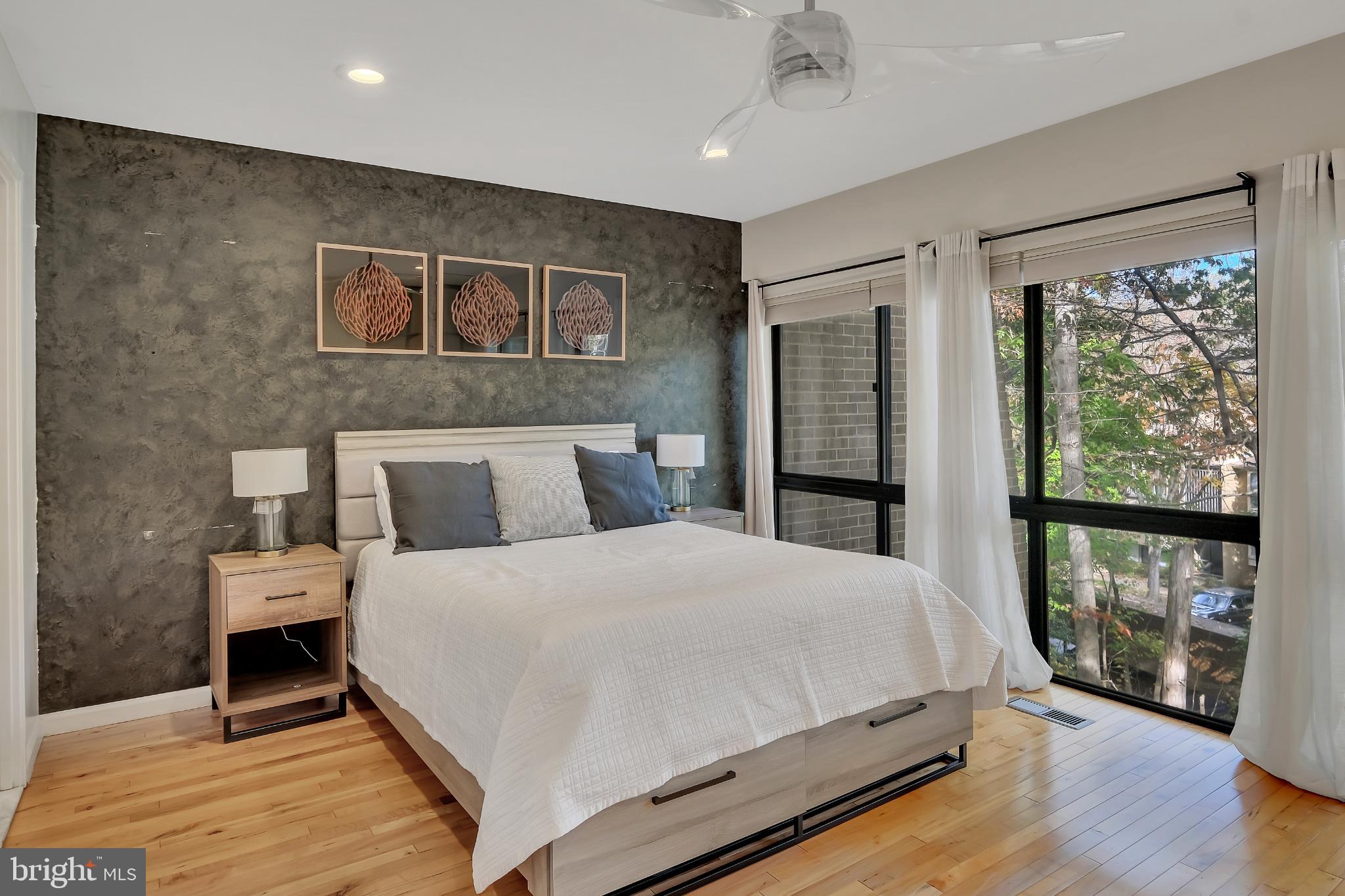 WOODWINDS - Residential