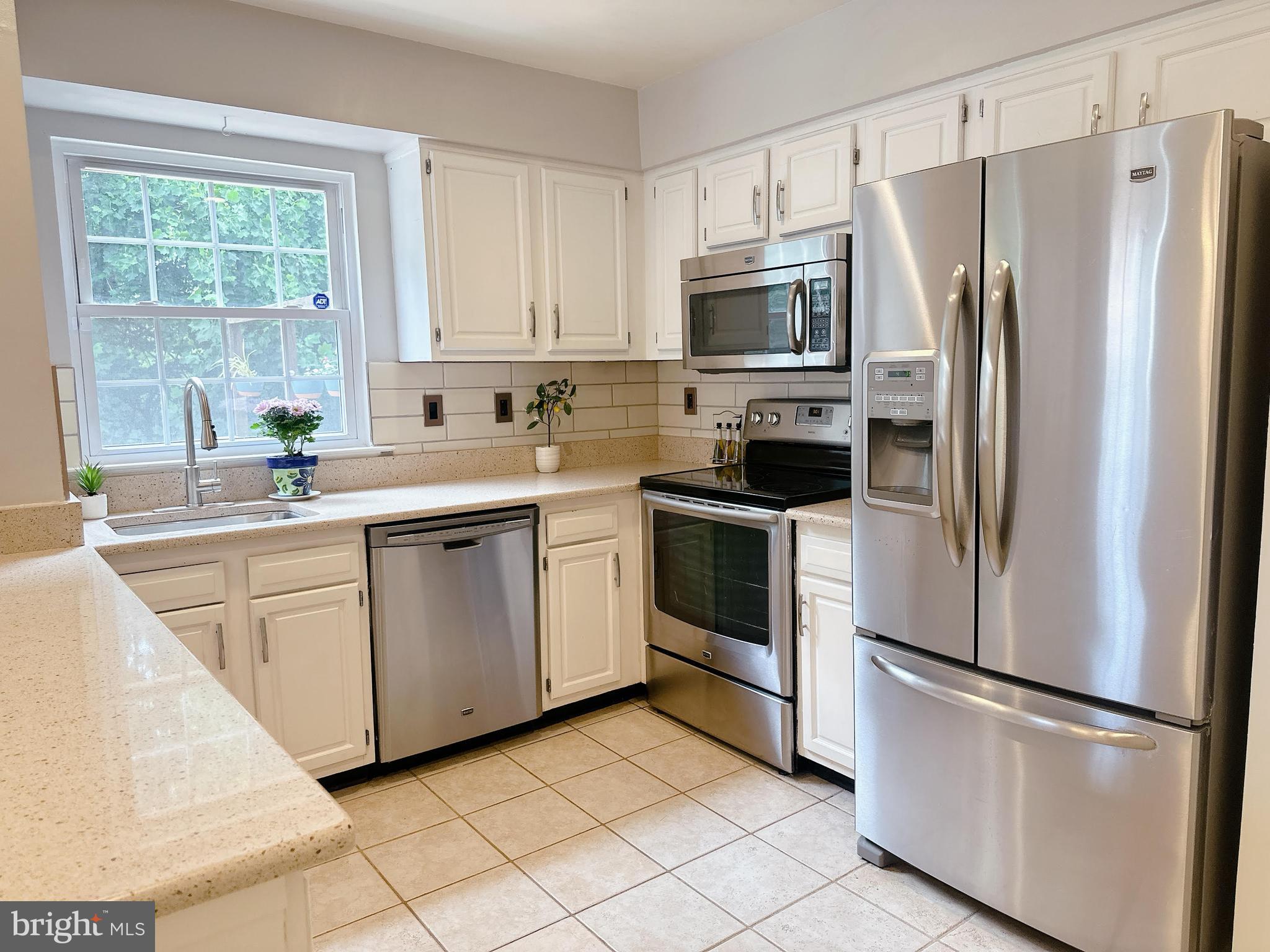 MONTCLAIR ST4 - Residential Lease