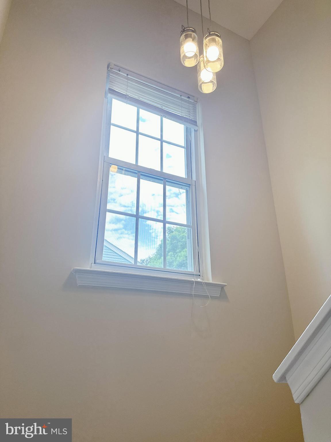 MONTCLAIR ST4 - Residential Lease