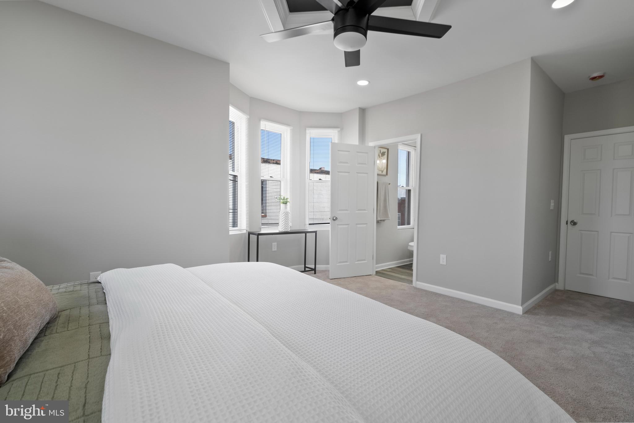 BROADWAY EAST - Residential