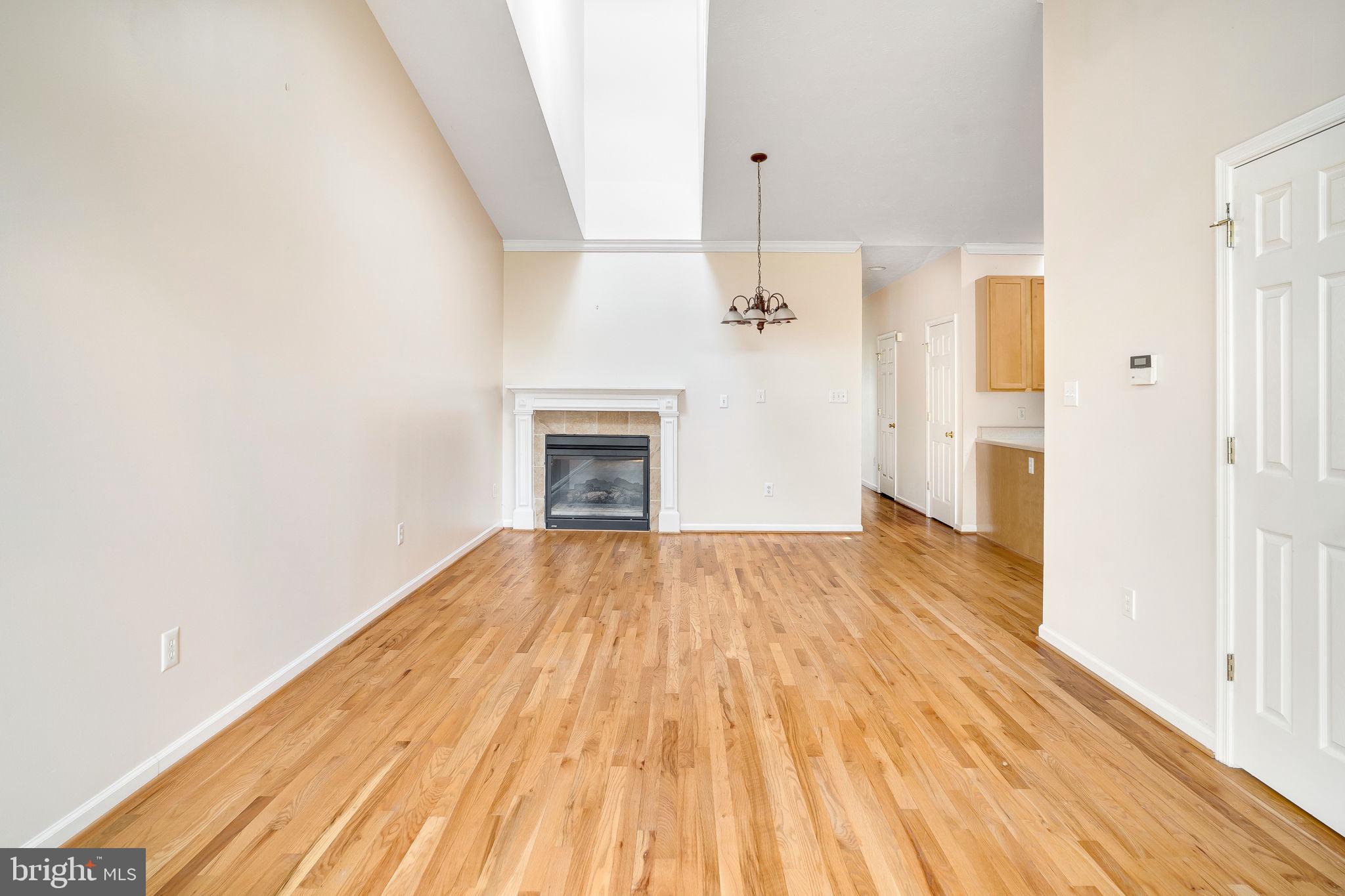 VILLAGE COMMONS - Residential