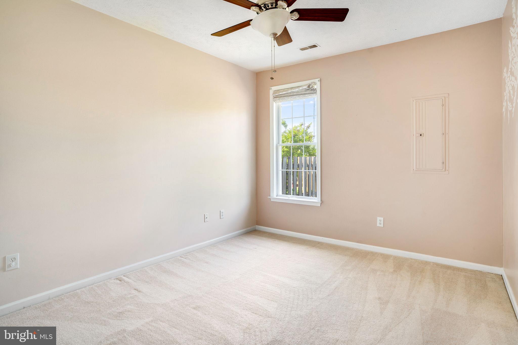 VILLAGE COMMONS - Residential