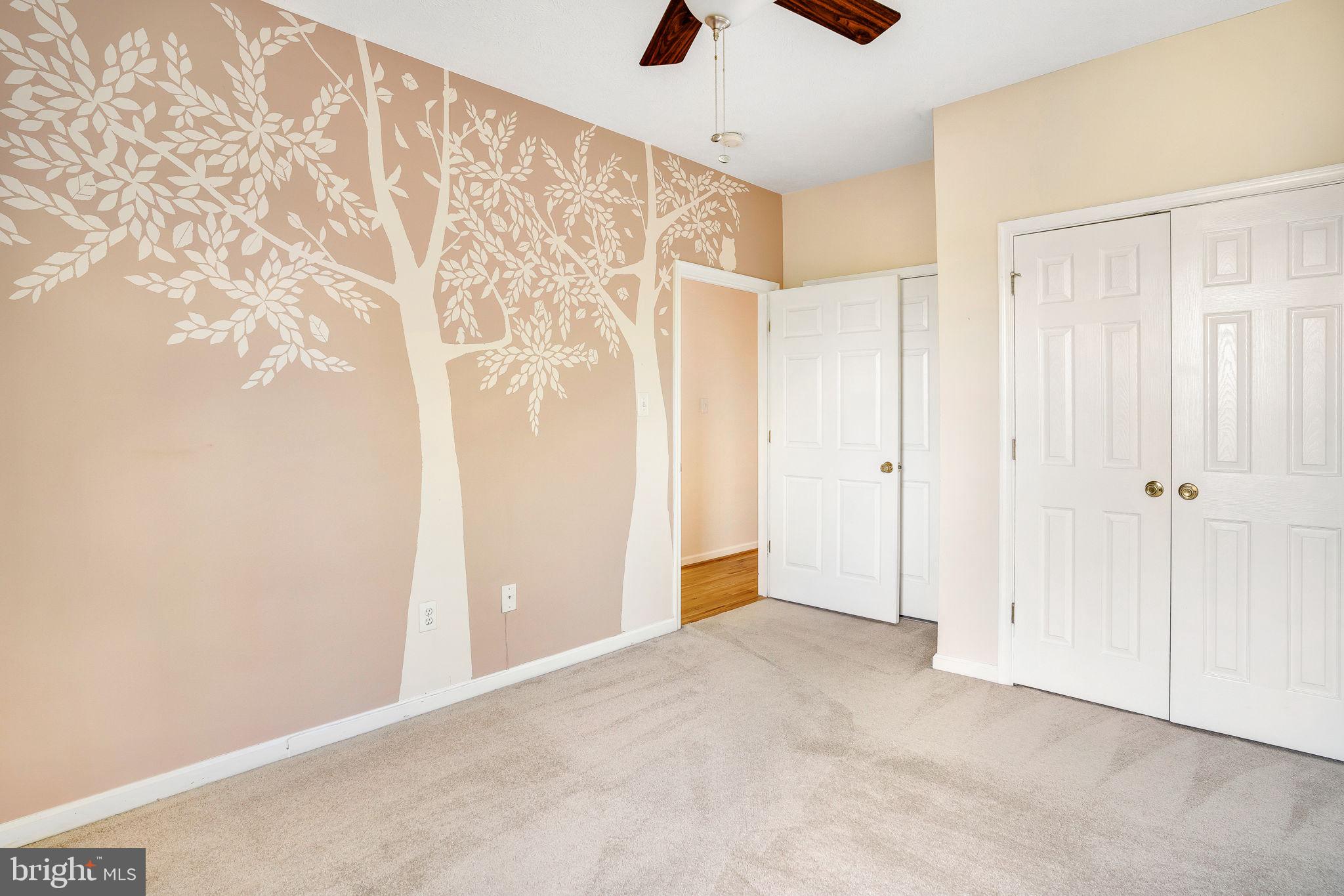 VILLAGE COMMONS - Residential