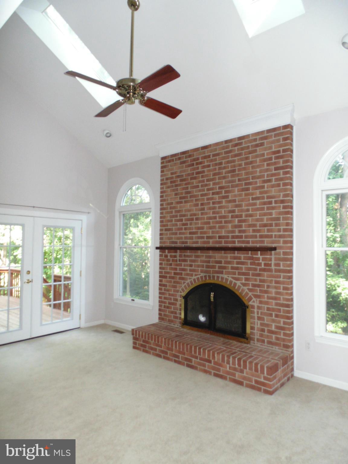 SHIPLEYS CHOICE - Residential Lease