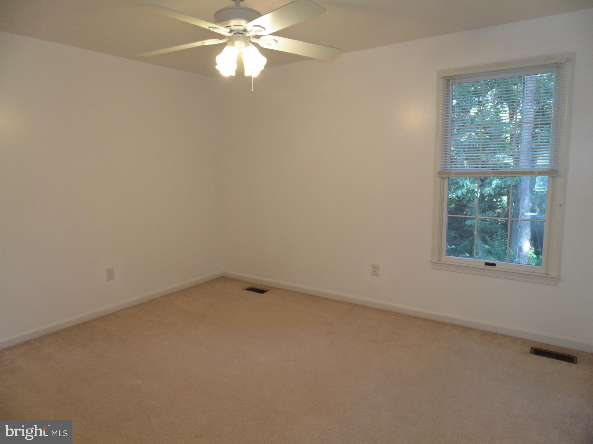 SHIPLEYS CHOICE - Residential Lease