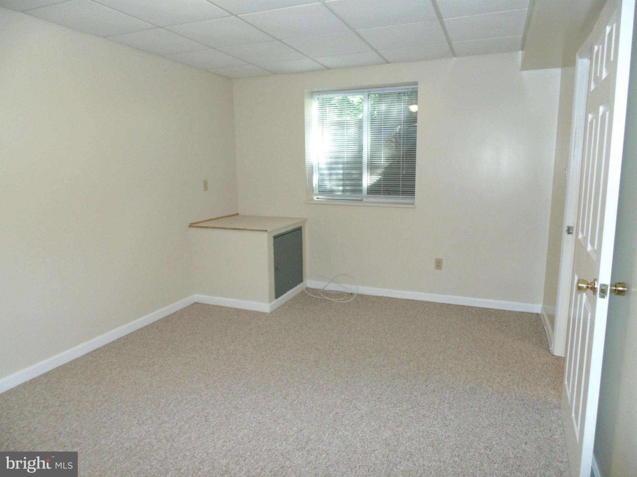 SHIPLEYS CHOICE - Residential Lease