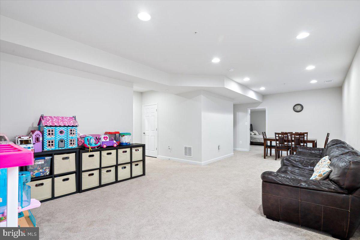 LANDSDALE - Residential