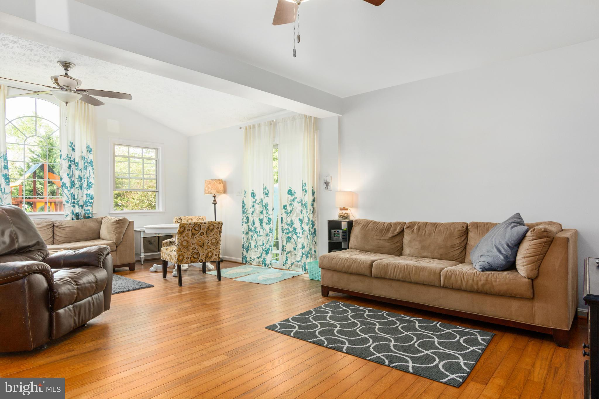 SILVER SANDS - Residential