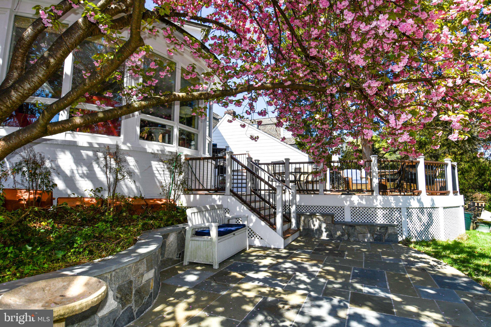 5109 WORTHINGTON DRIVE