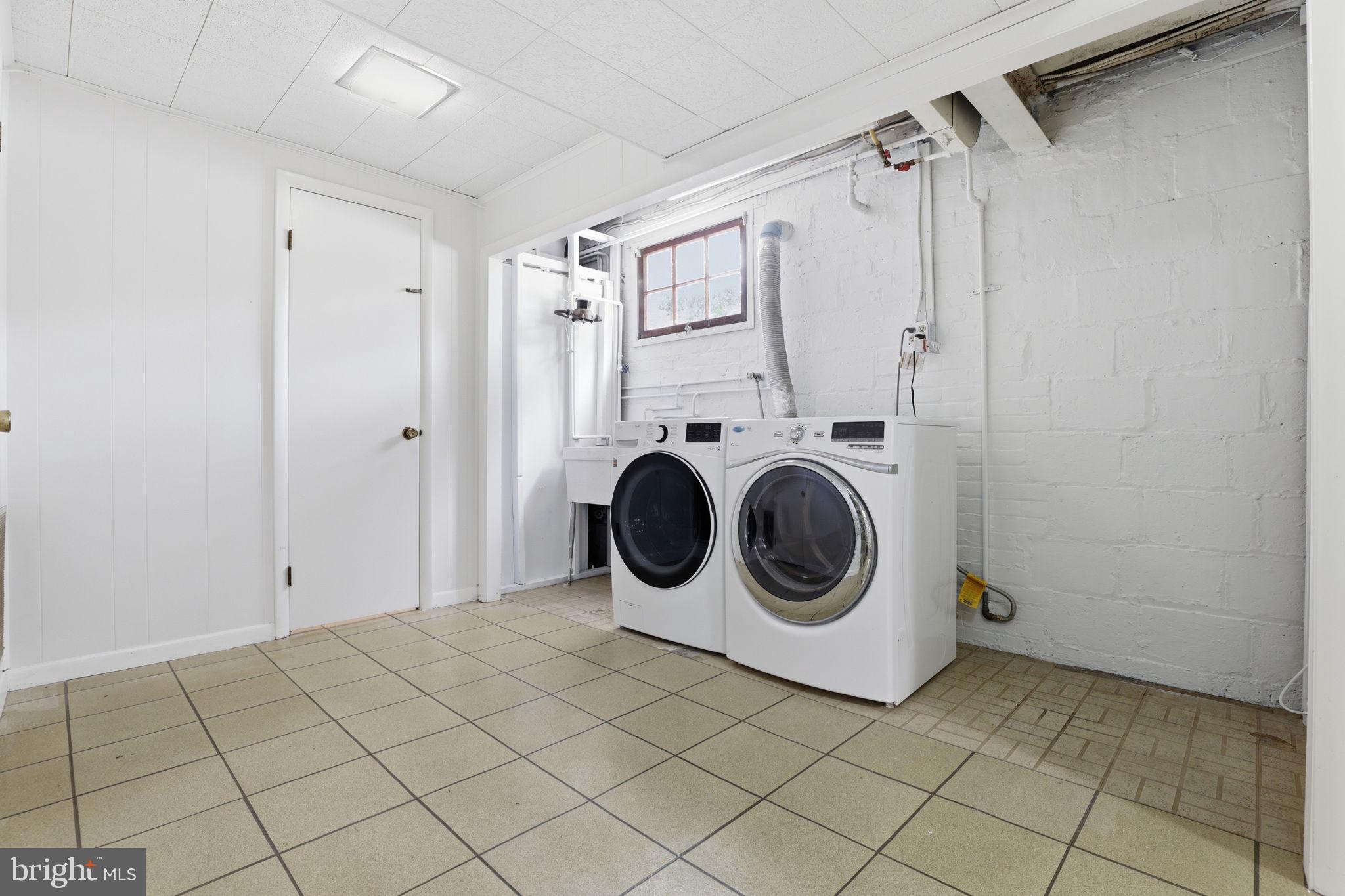 WESTGATE - Residential