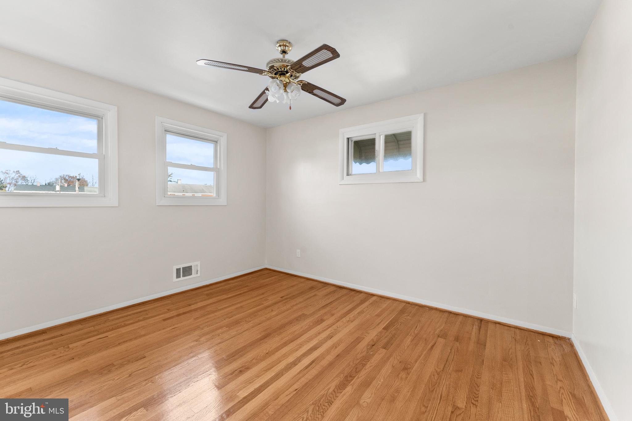 MILBROOK - Residential