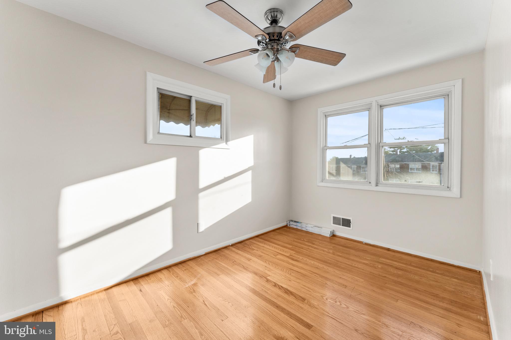 MILBROOK - Residential