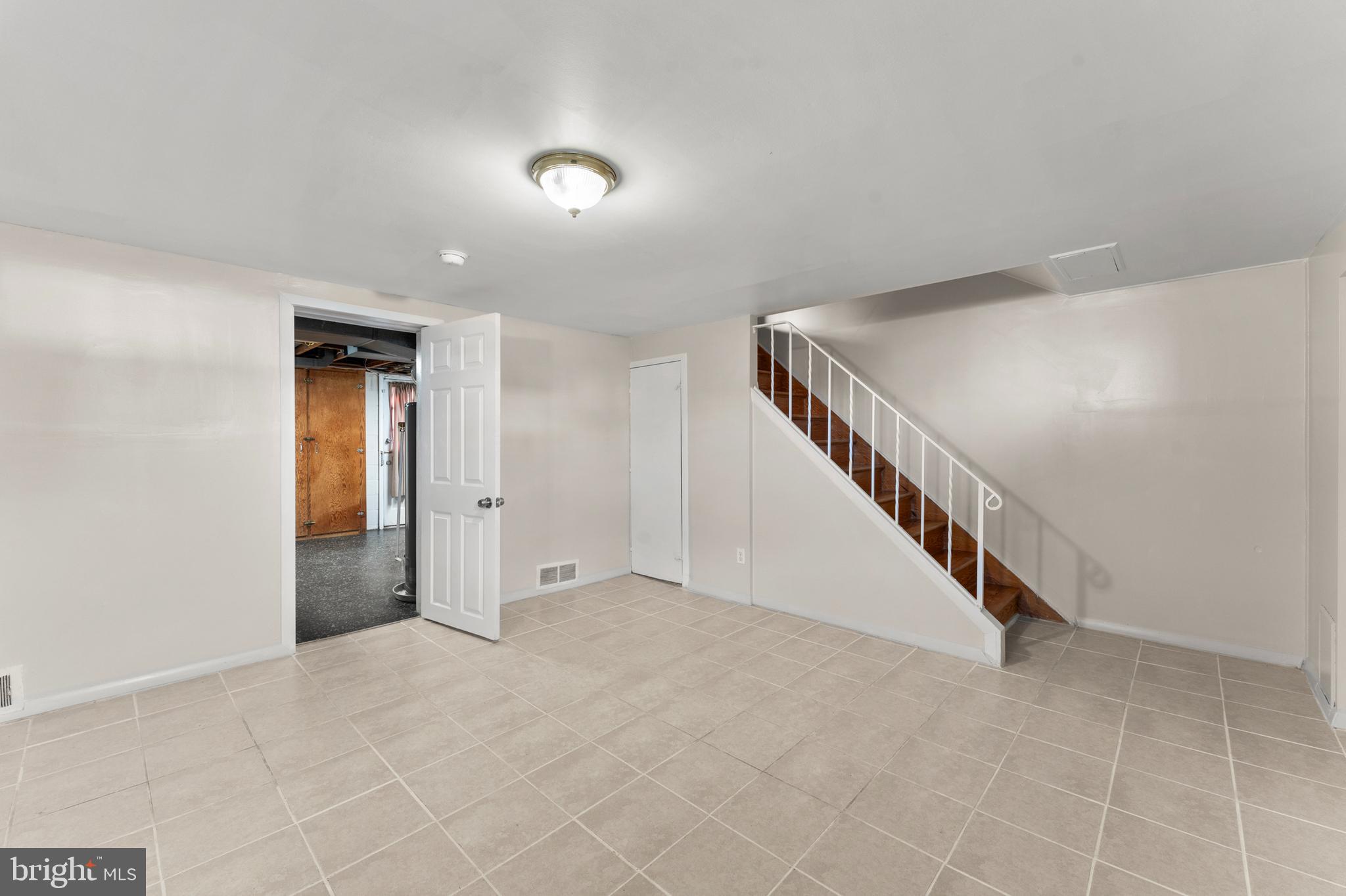 MILBROOK - Residential