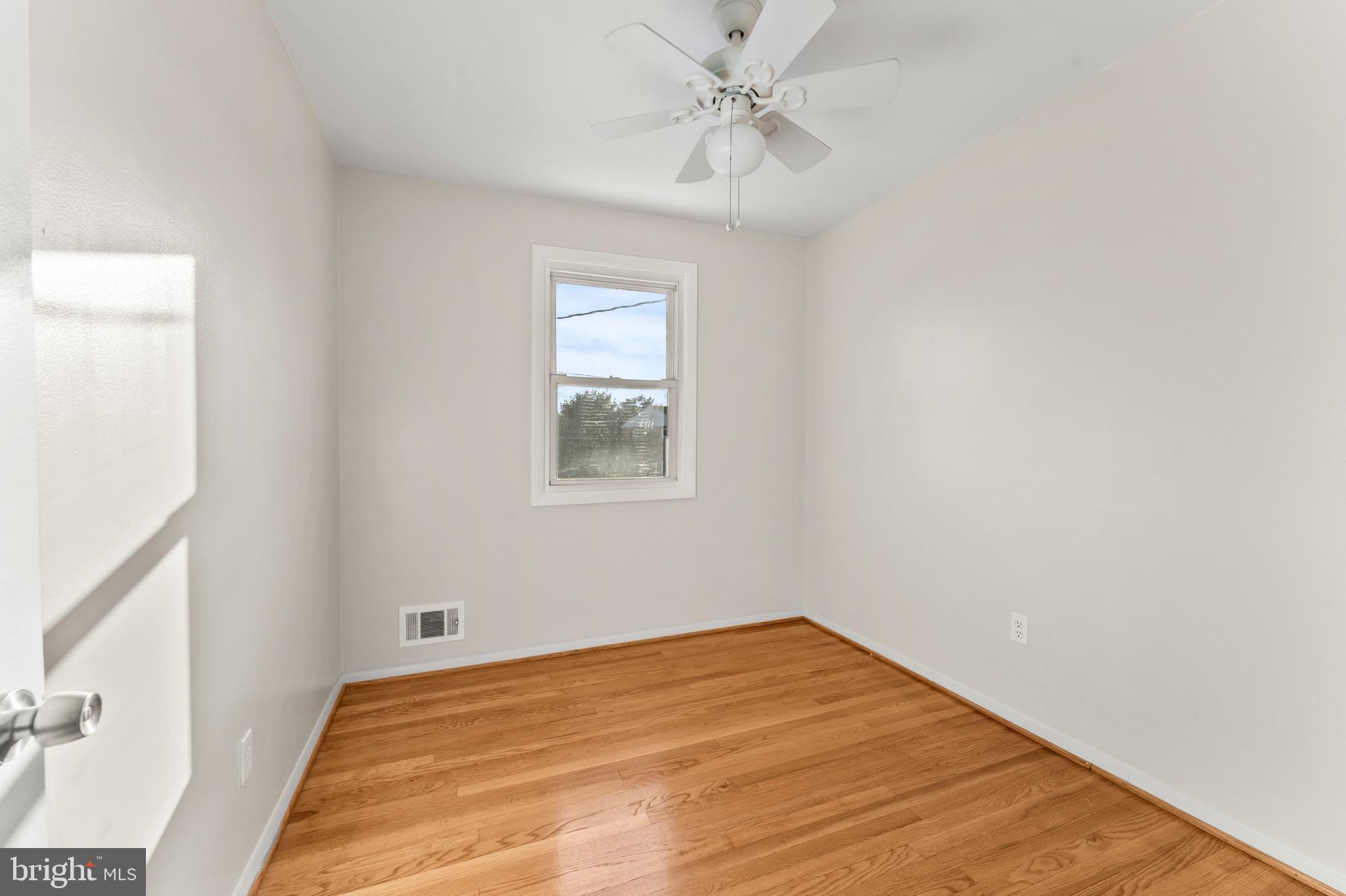 MILBROOK - Residential