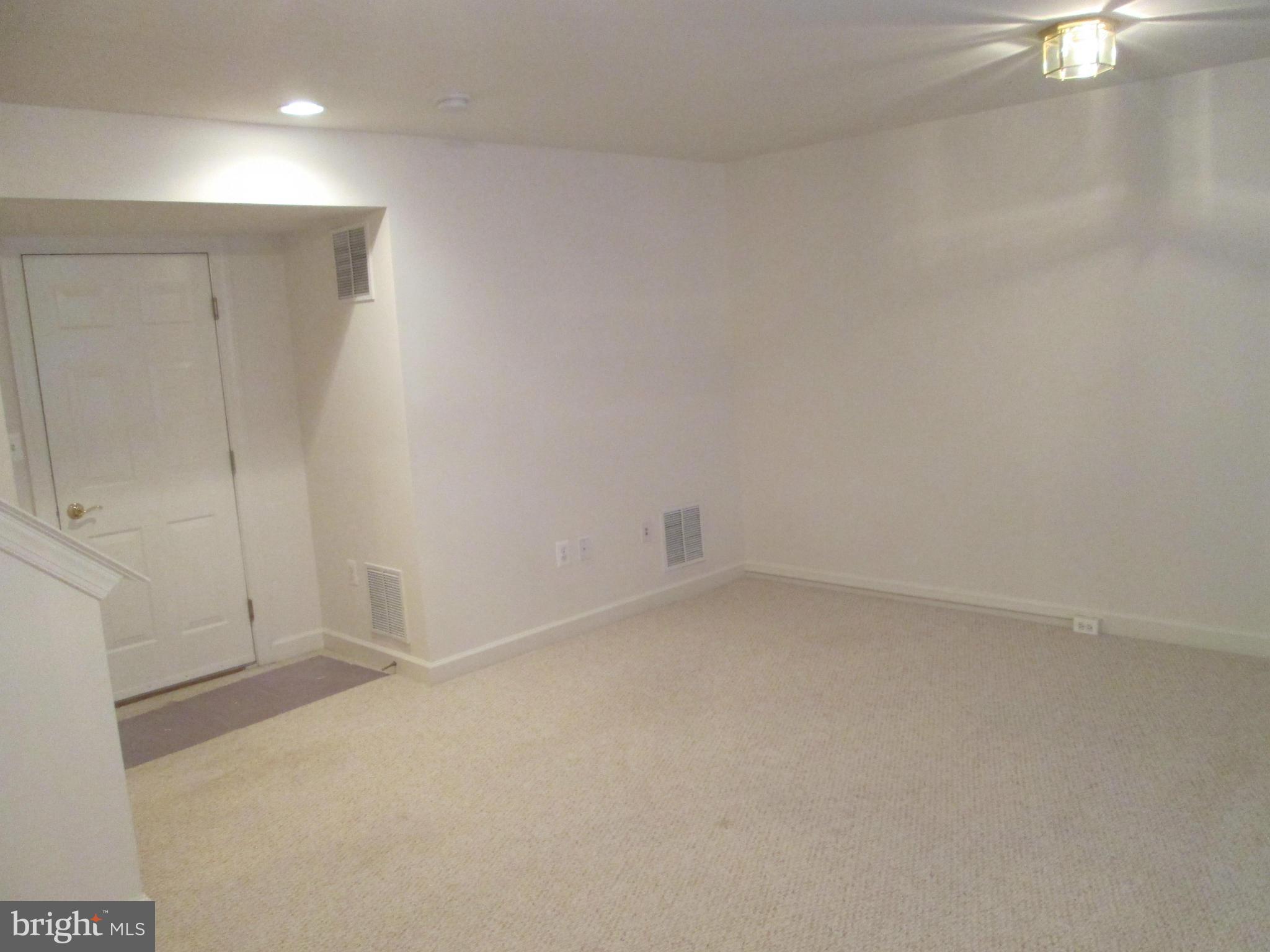 BLOOMS MILL - Residential