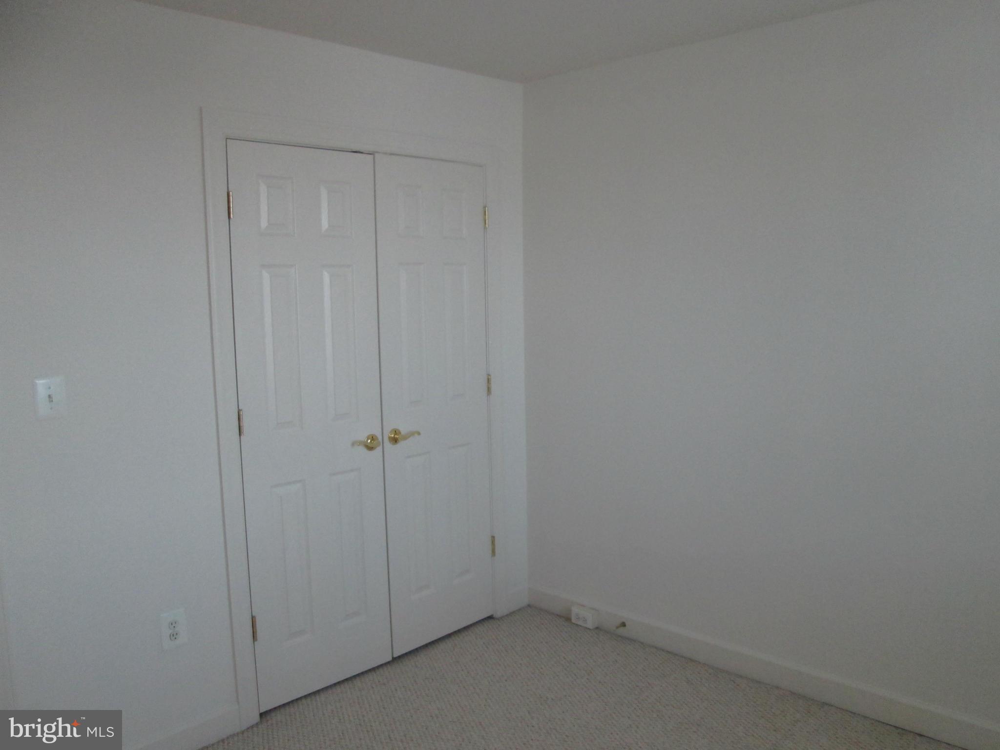 BLOOMS MILL - Residential