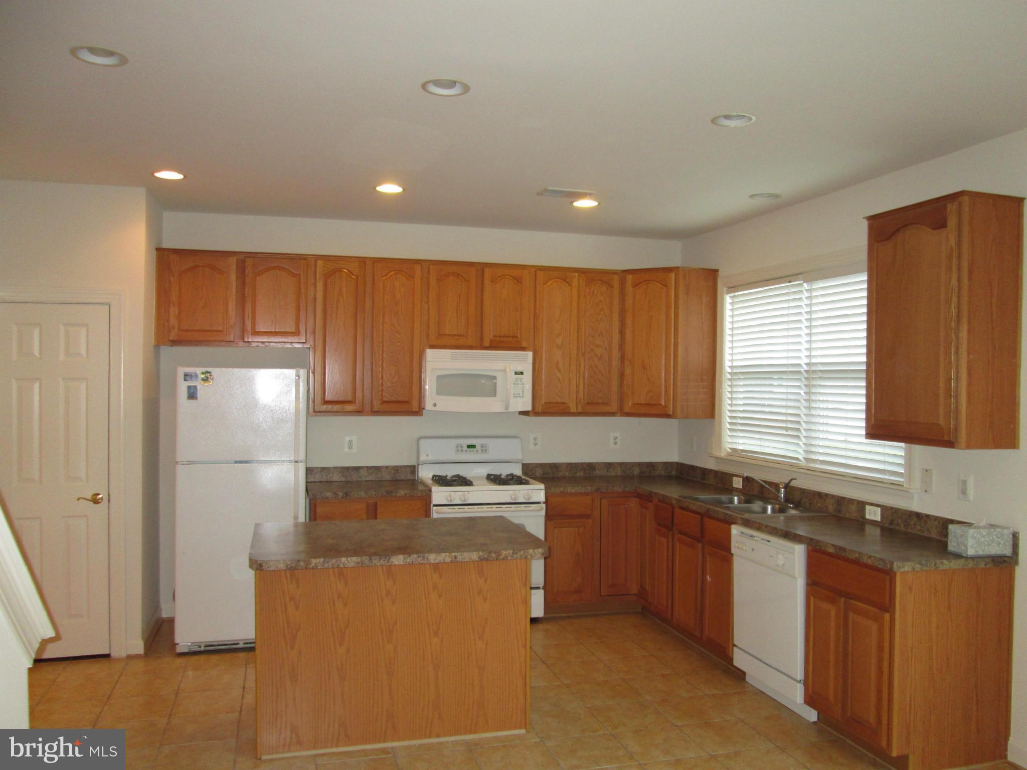 BLOOMS MILL - Residential