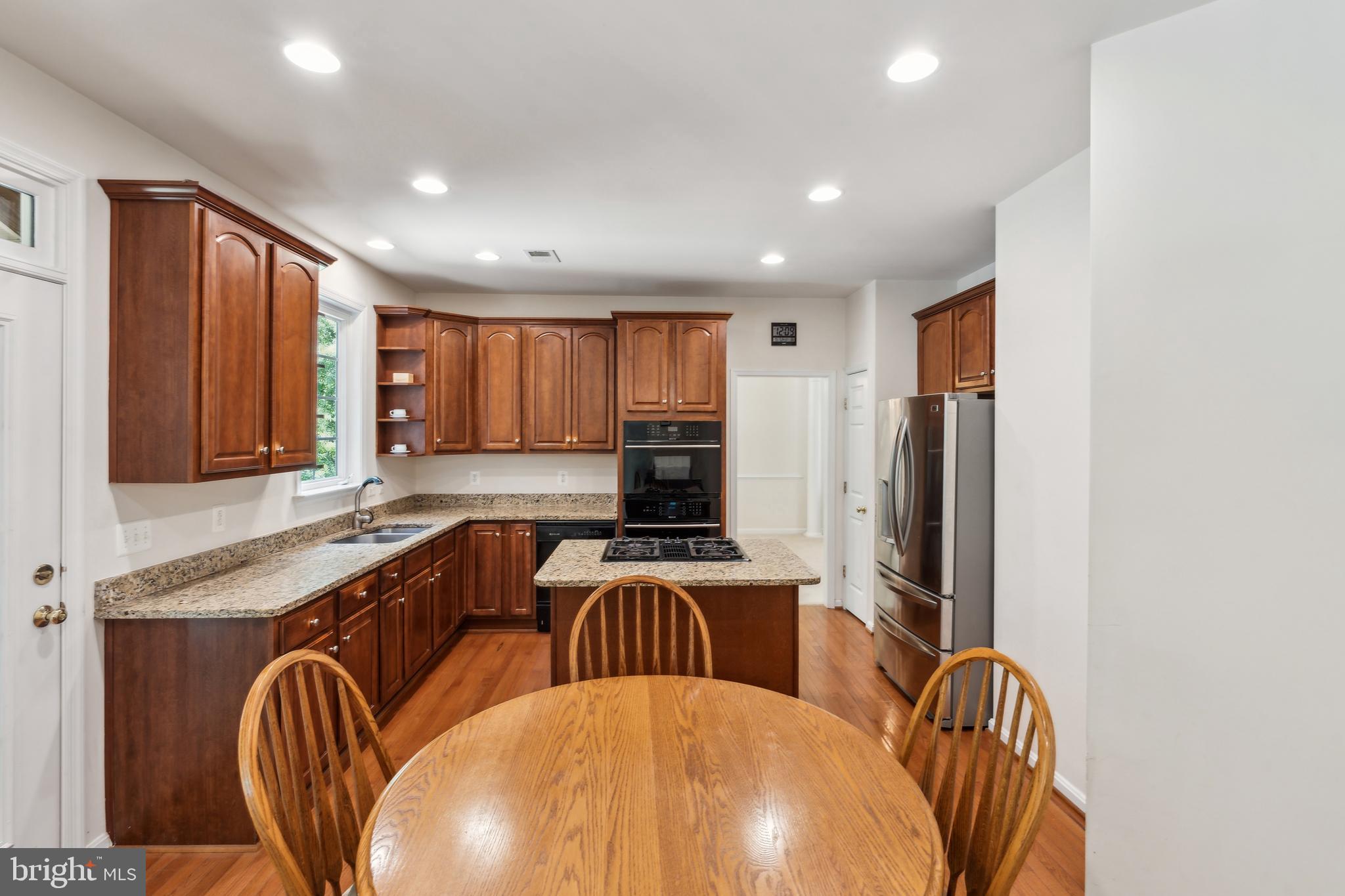 HOPEWELLS LANDING - Residential