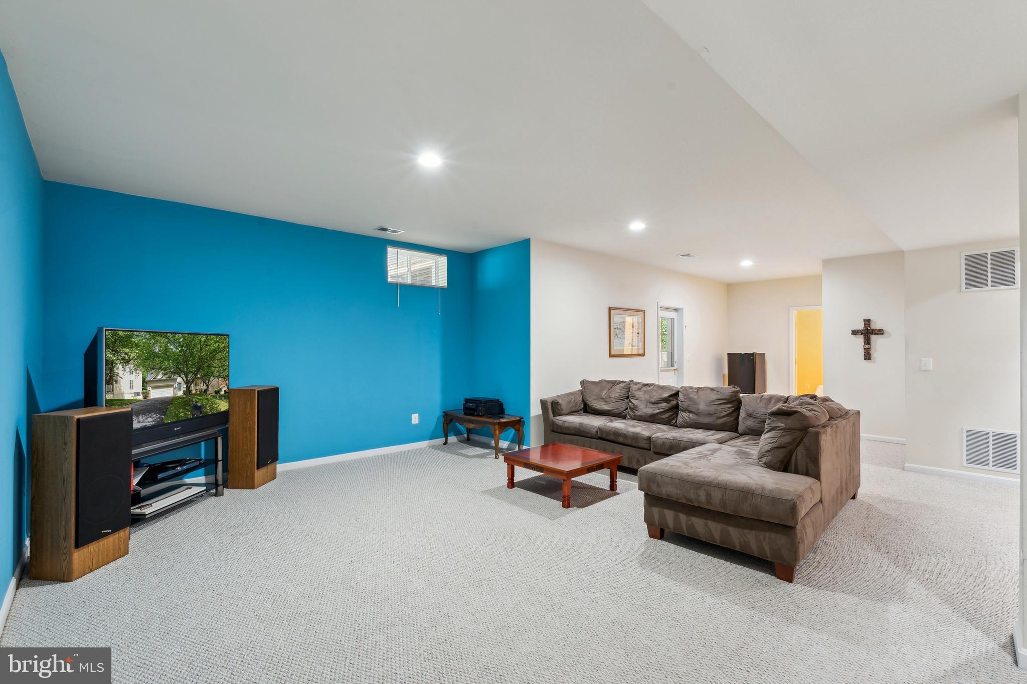 HOPEWELLS LANDING - Residential