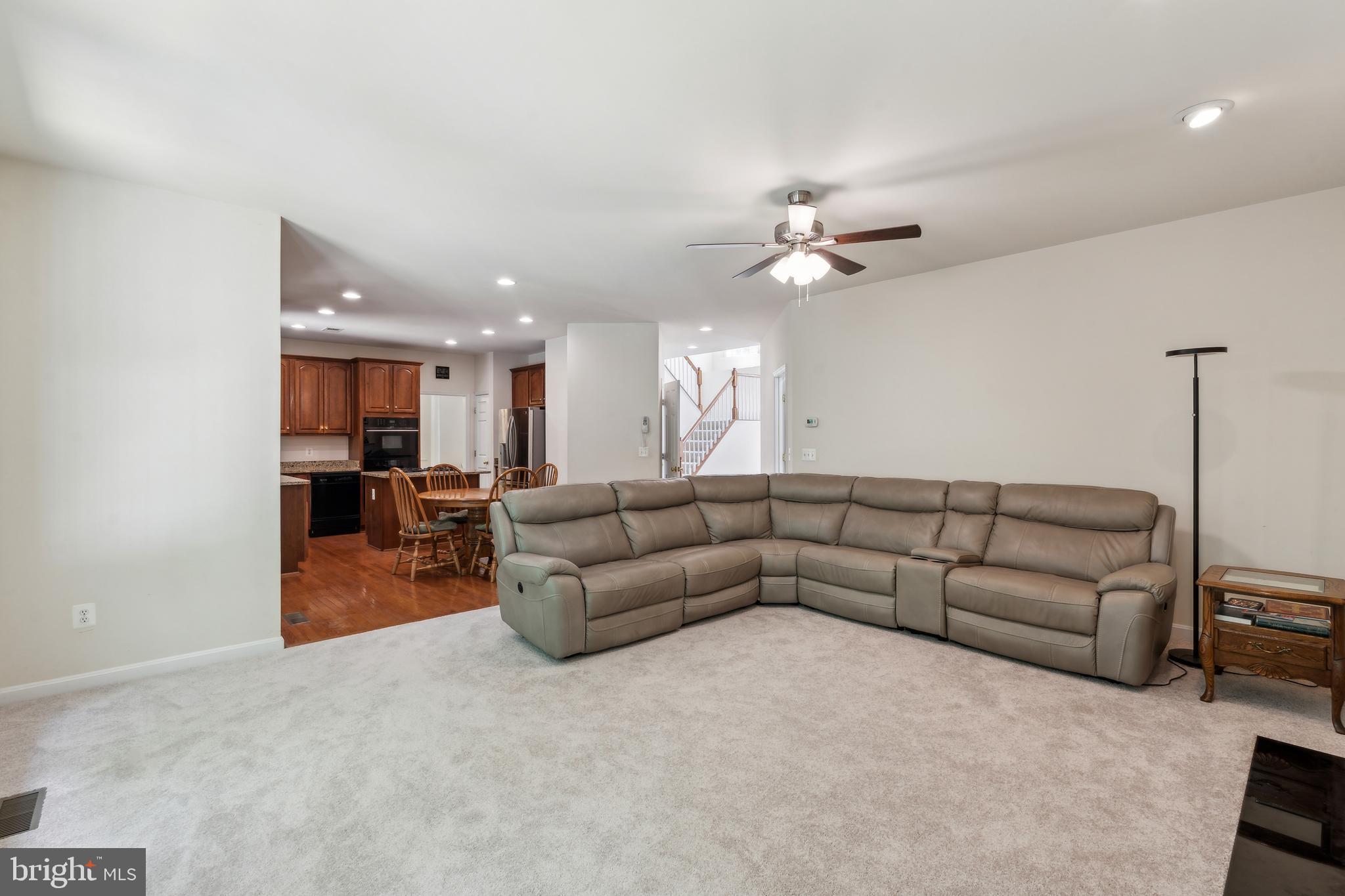 HOPEWELLS LANDING - Residential