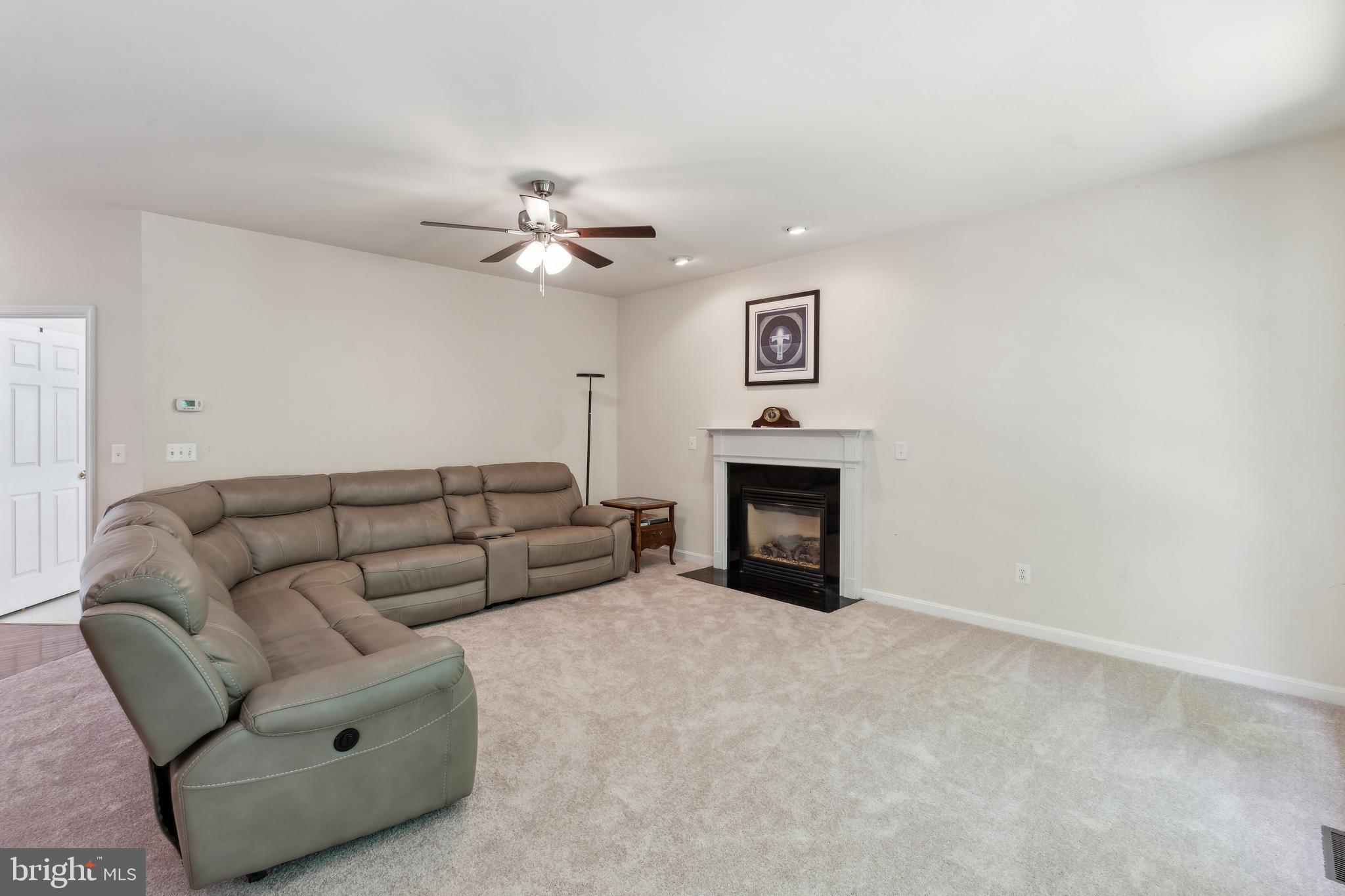 HOPEWELLS LANDING - Residential