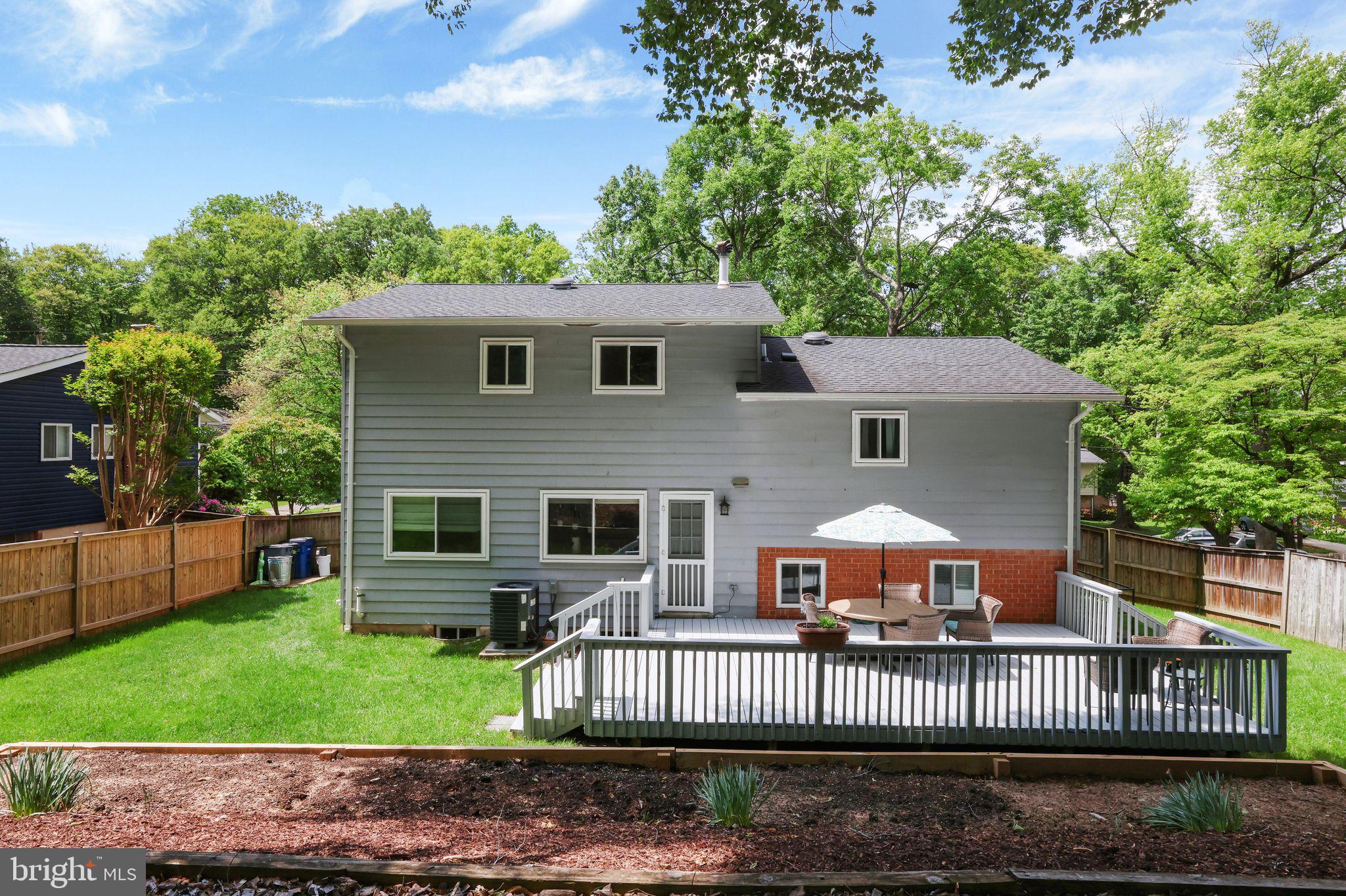 ROCK CREEK MANOR - Residential Lease