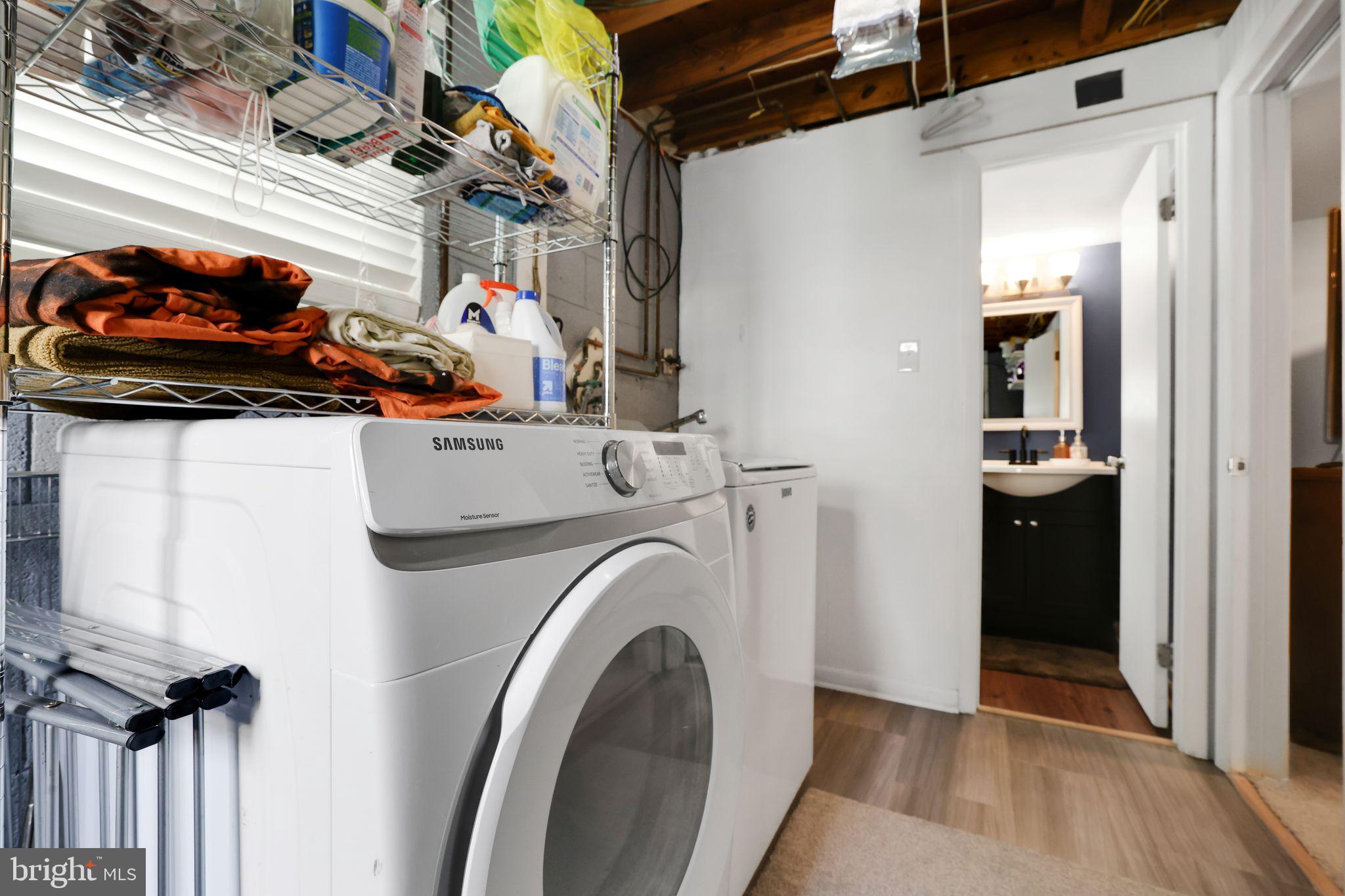 ROCK CREEK MANOR - Residential Lease