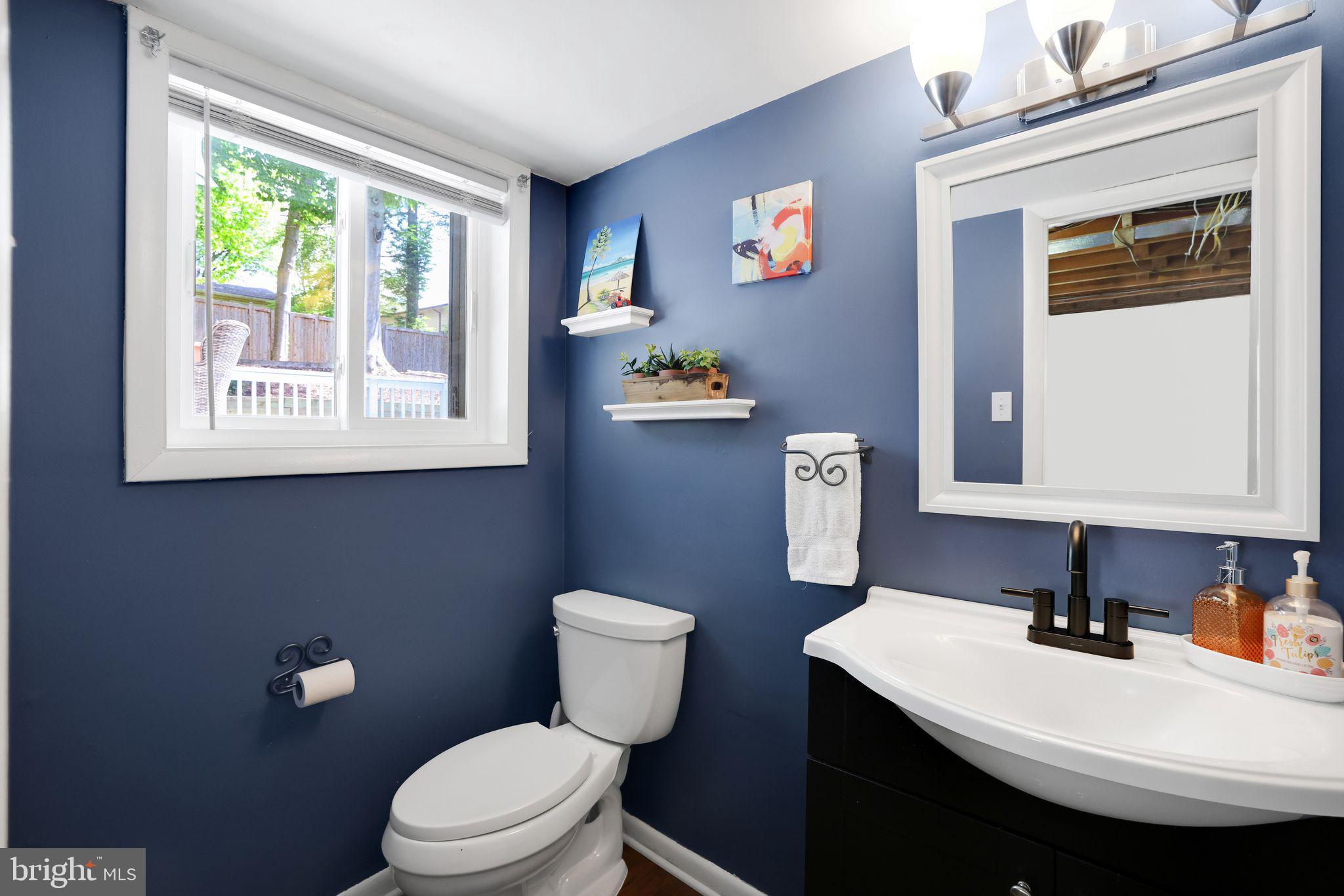 ROCK CREEK MANOR - Residential Lease