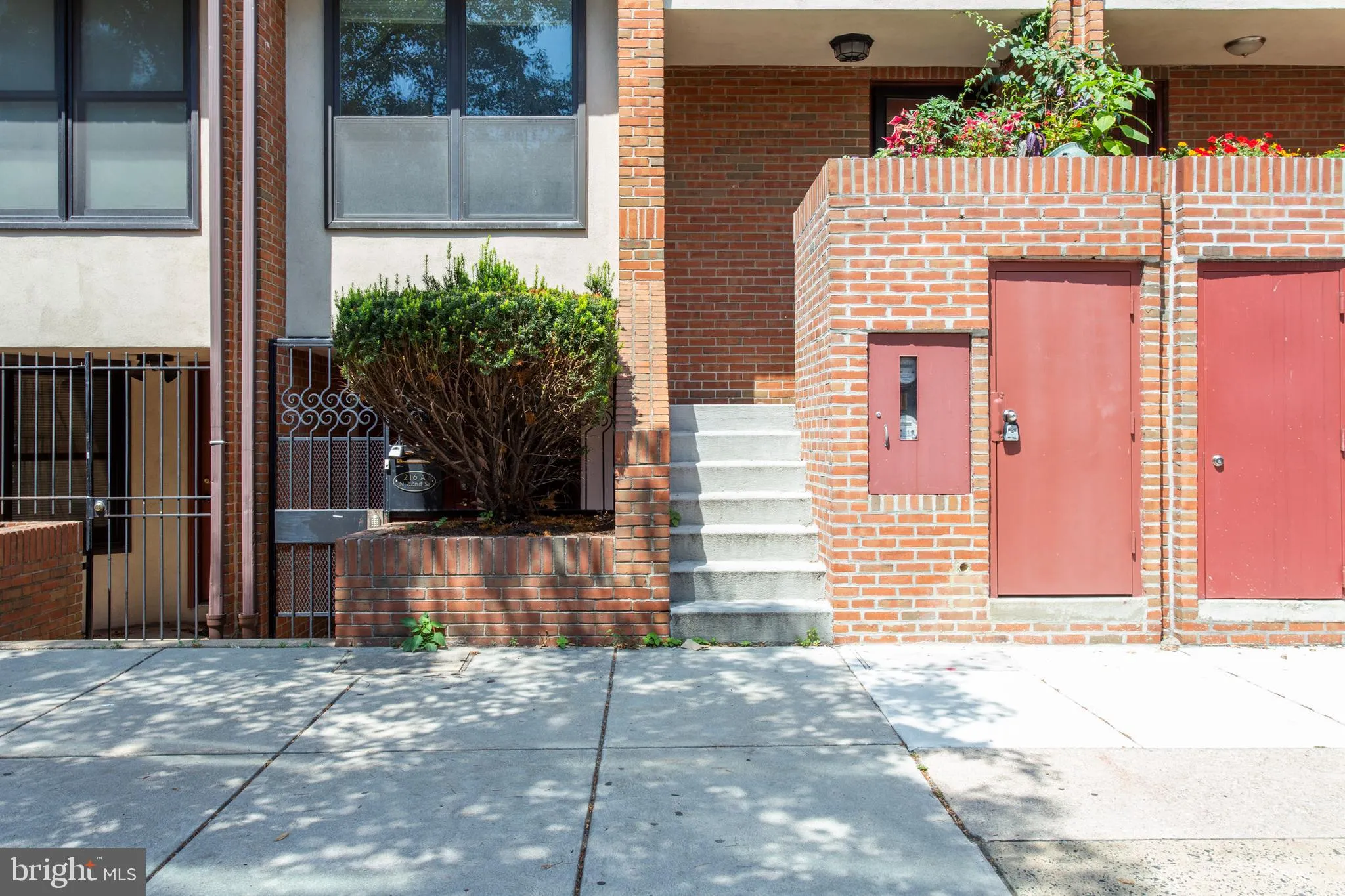 Philadelphia, Pennsylvania 19103, United States, 3 Bedrooms Bedrooms, ,3 BathroomsBathrooms,Residential,Active,146413