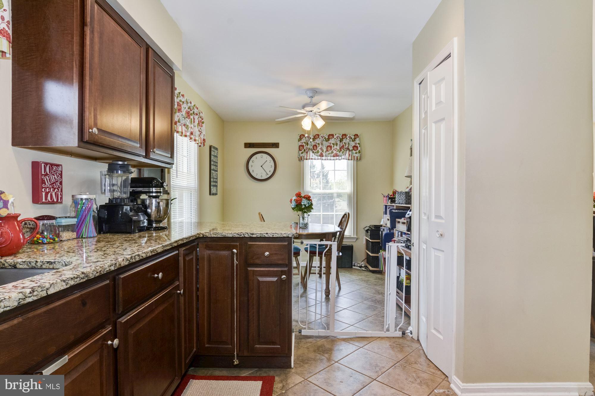 KINGSTOWNE - Residential Lease