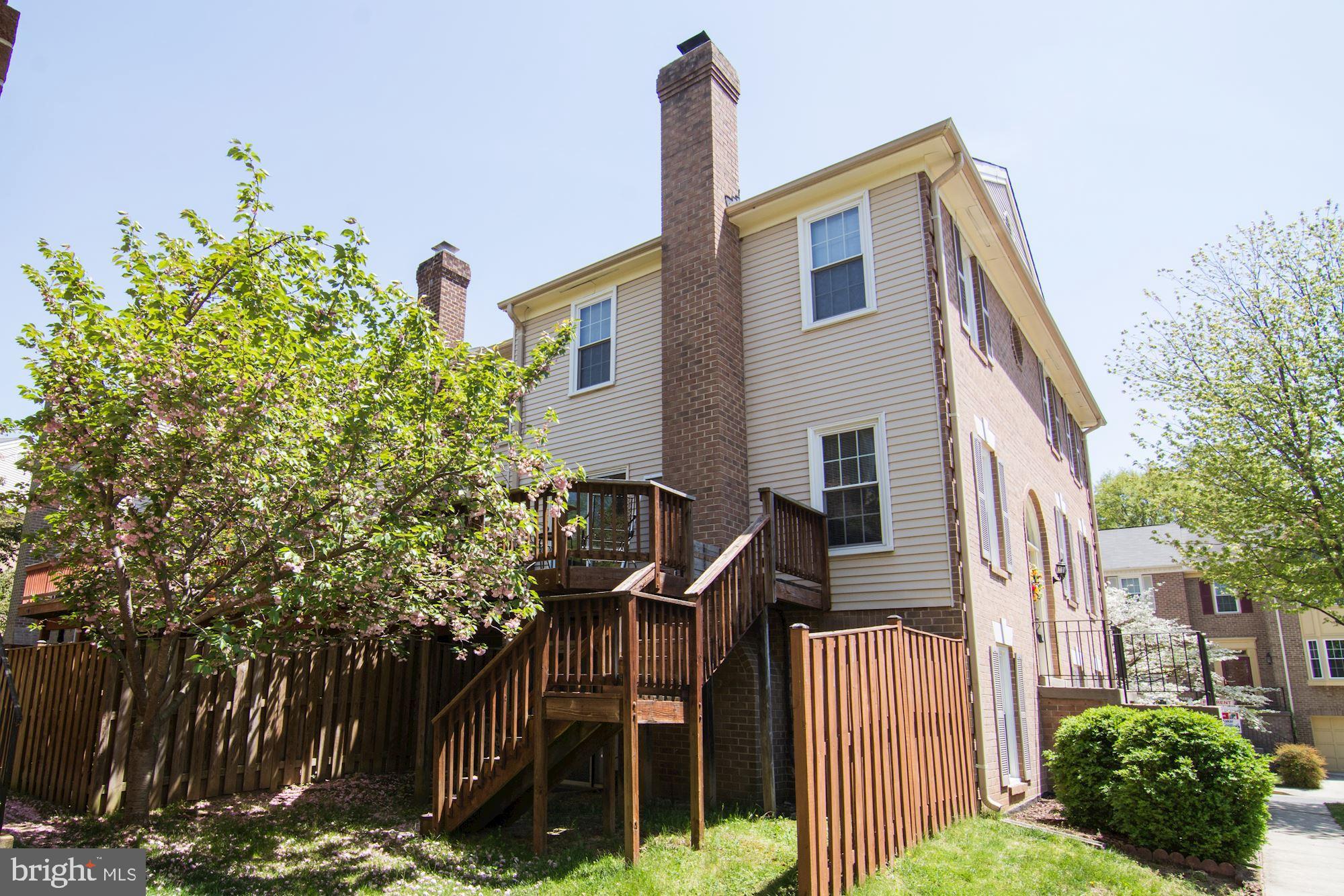 KINGSTOWNE - Residential Lease