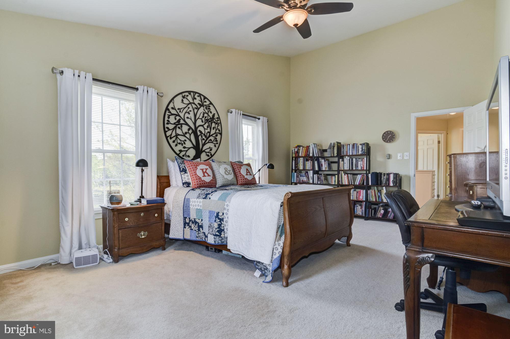 KINGSTOWNE - Residential Lease