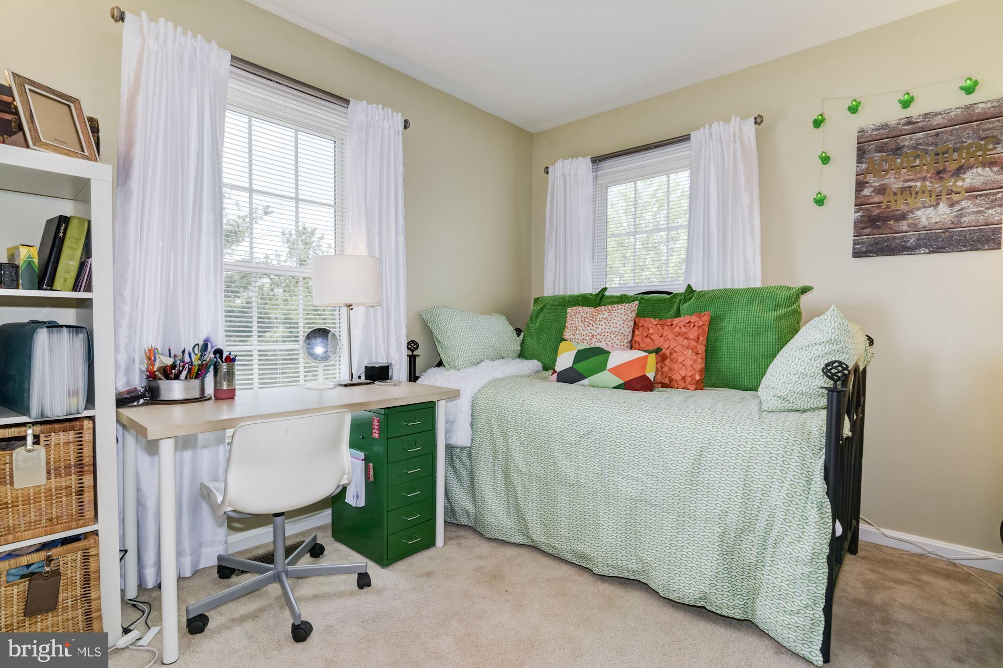 KINGSTOWNE - Residential Lease