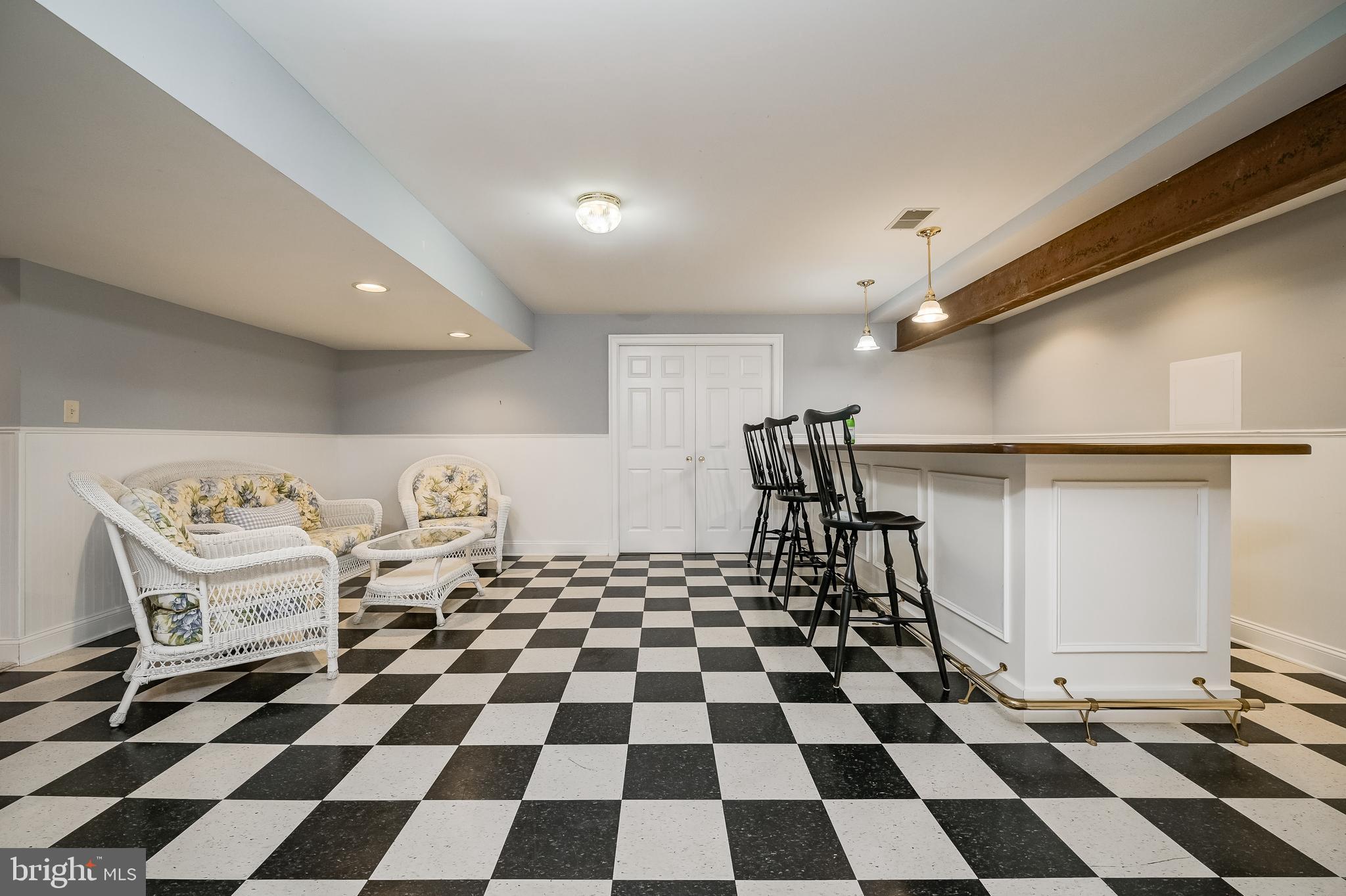 WELLINGTON - Residential