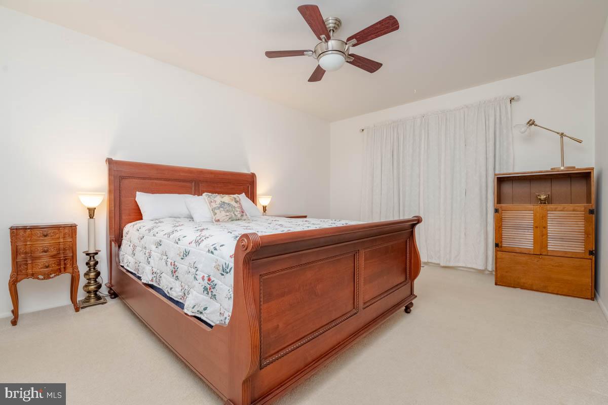 HICKORY HILLS - Residential