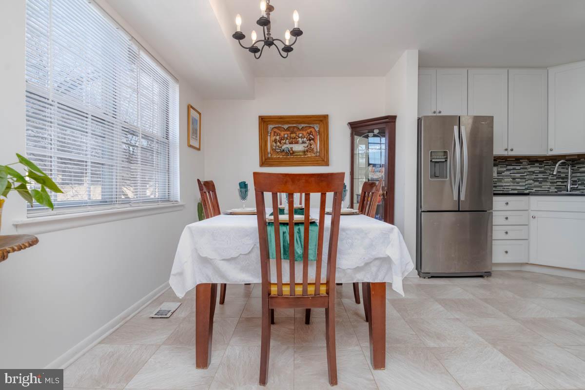 HICKORY HILLS - Residential