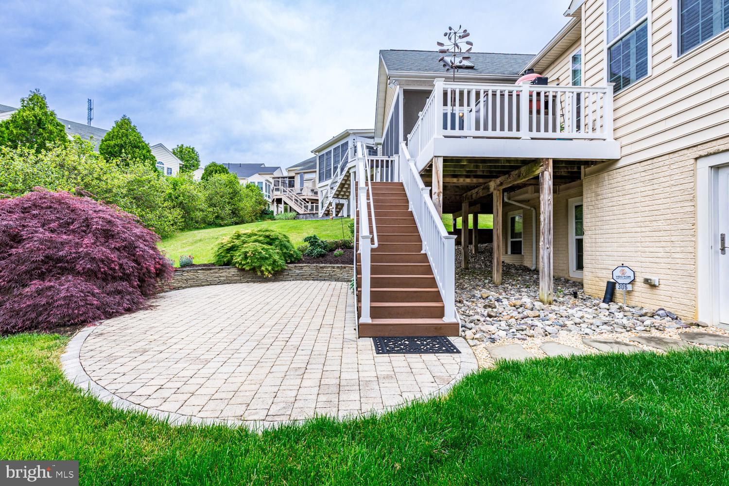 STONECREST - Residential