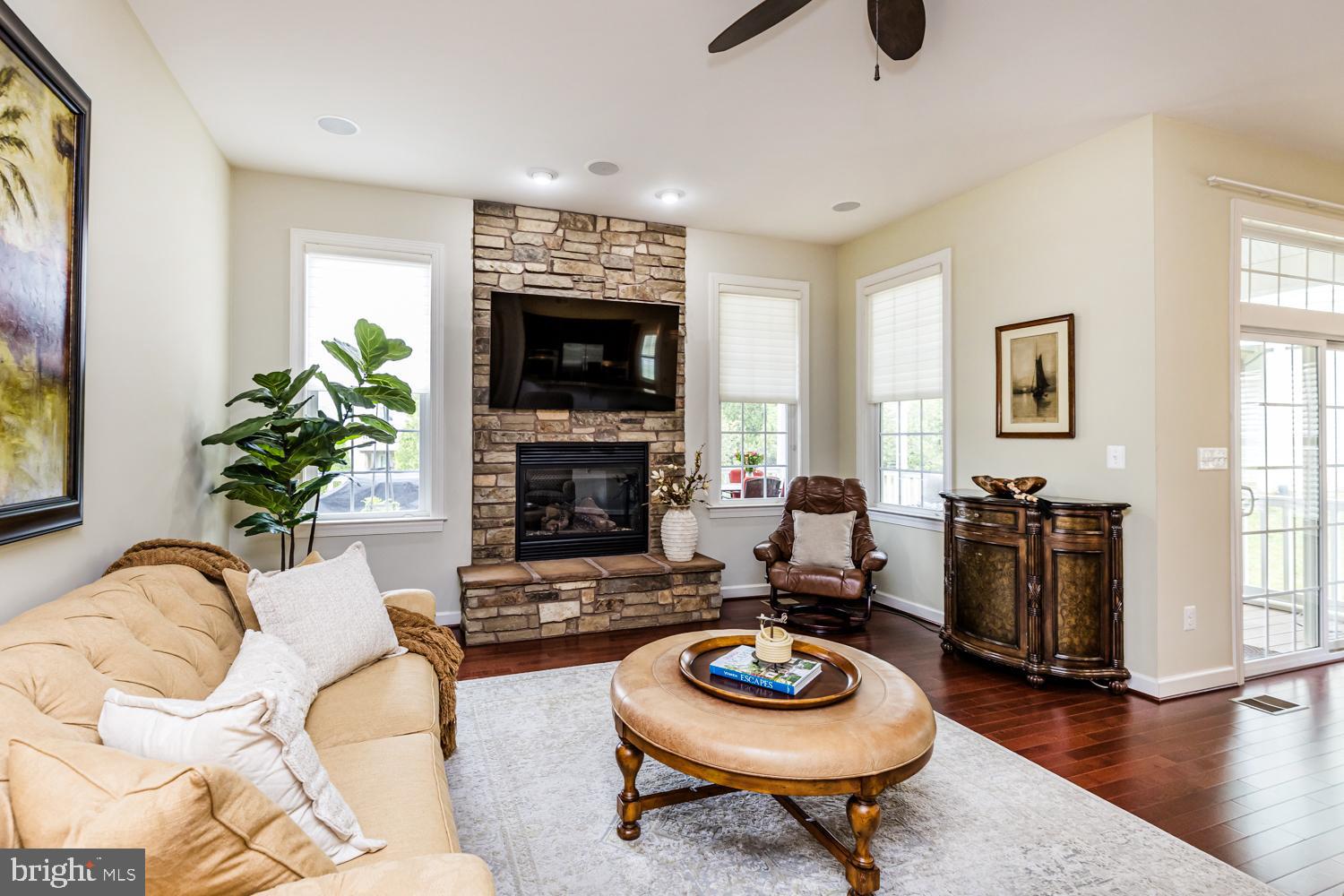 STONECREST - Residential