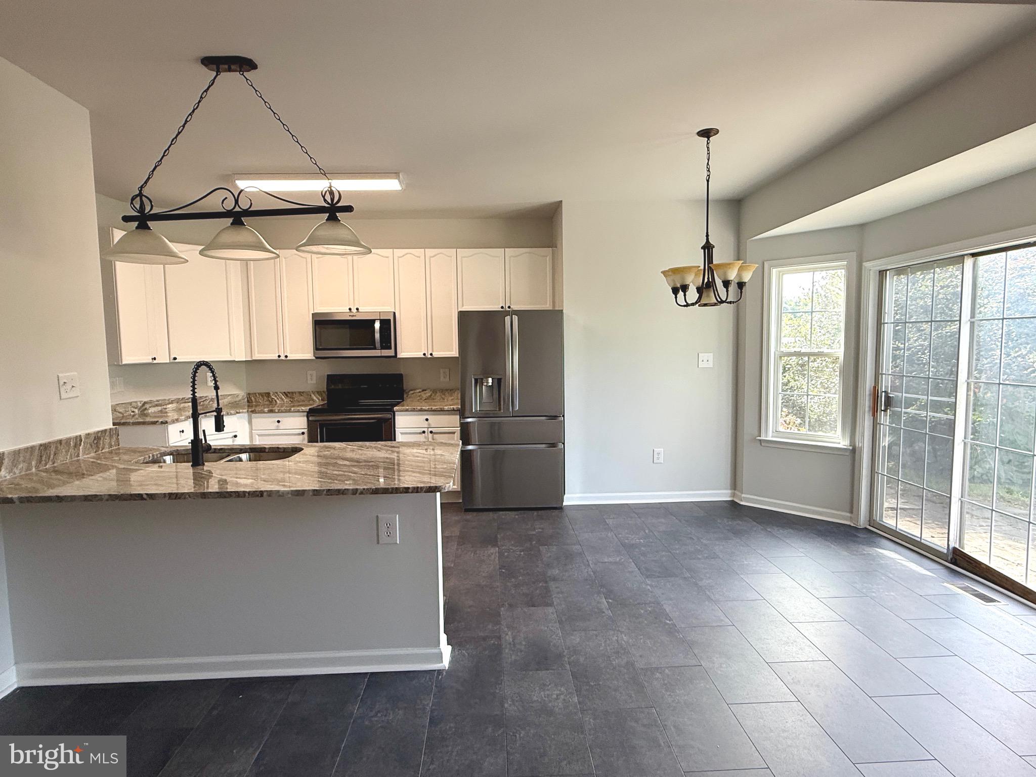 STONEBROOK VILLAGE - Residential