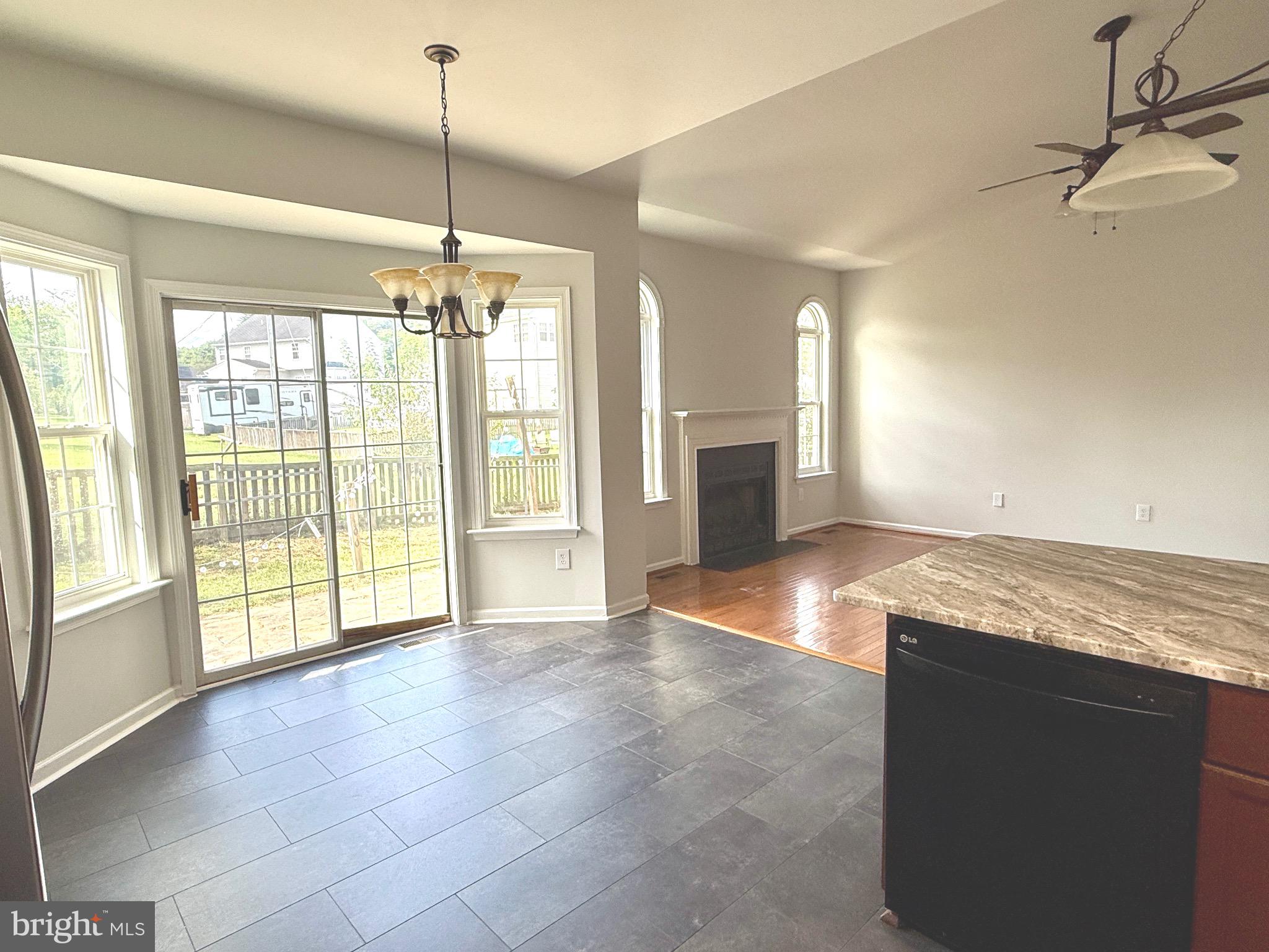 STONEBROOK VILLAGE - Residential