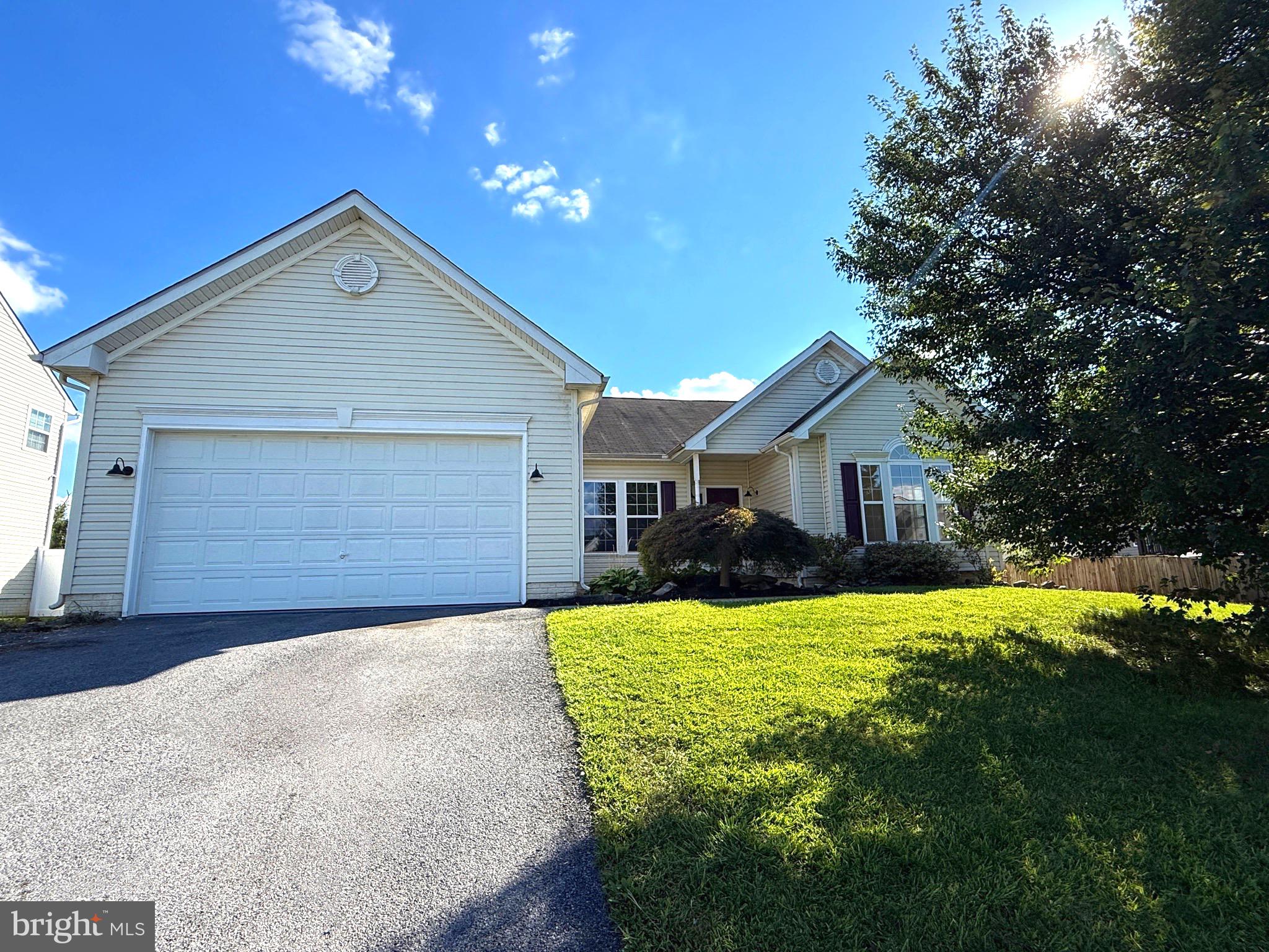 34 KREGLOW COURT