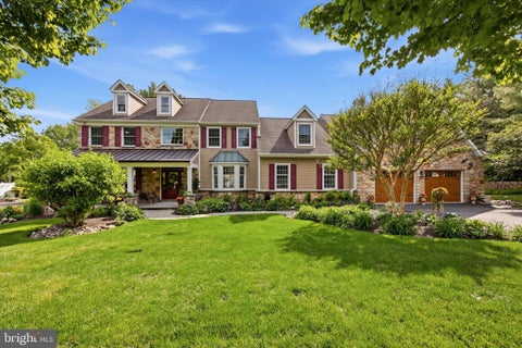 Homes For Sale - 400 Hagan Court<br/> DOYLESTOWN, PA 18901