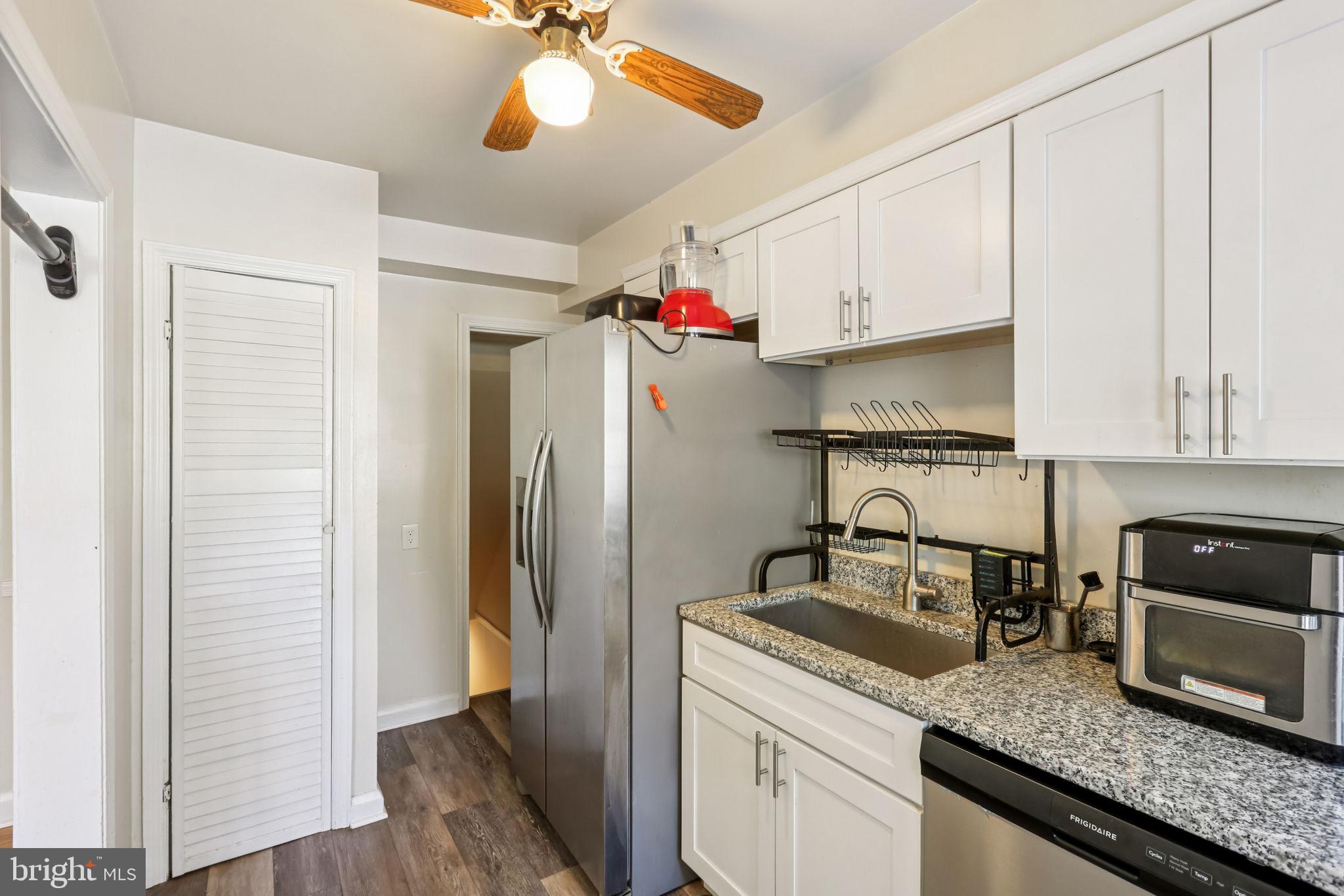 RIDGELEIGH - Residential